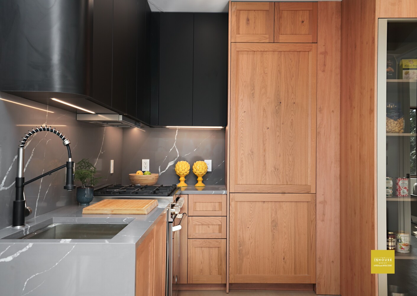 #6 photo, 19 N HENRY Street, ブルックリン区 Williamsburg,North , NY 11222