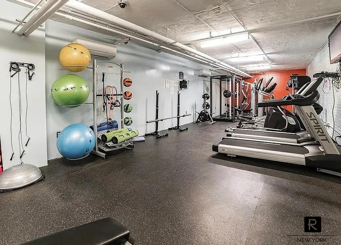 #10 photo, 45 W 110th Street, マンハッタン West Harlem , NY 10026