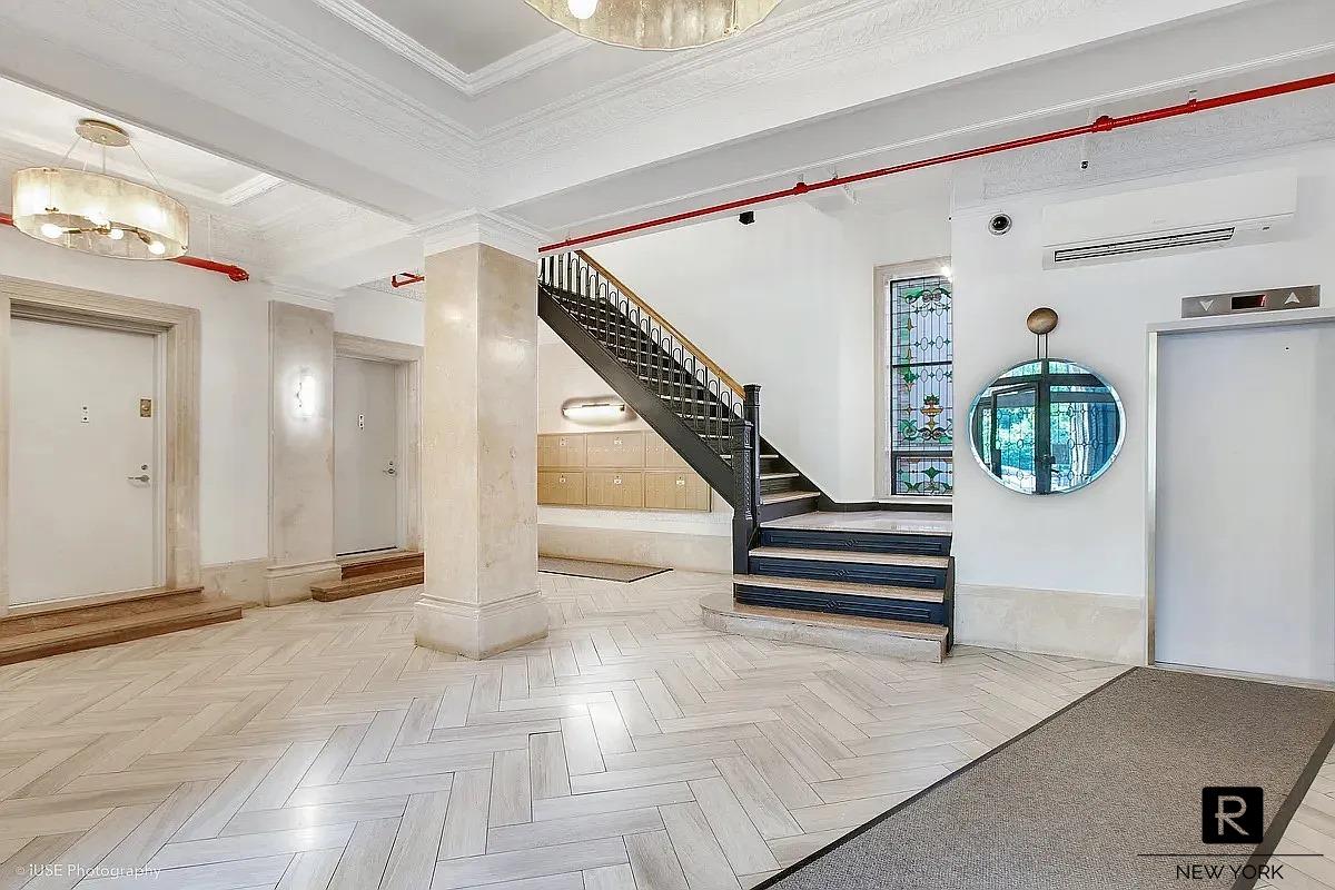 #11 photo, 45 W 110th Street, マンハッタン West Harlem , NY 10026