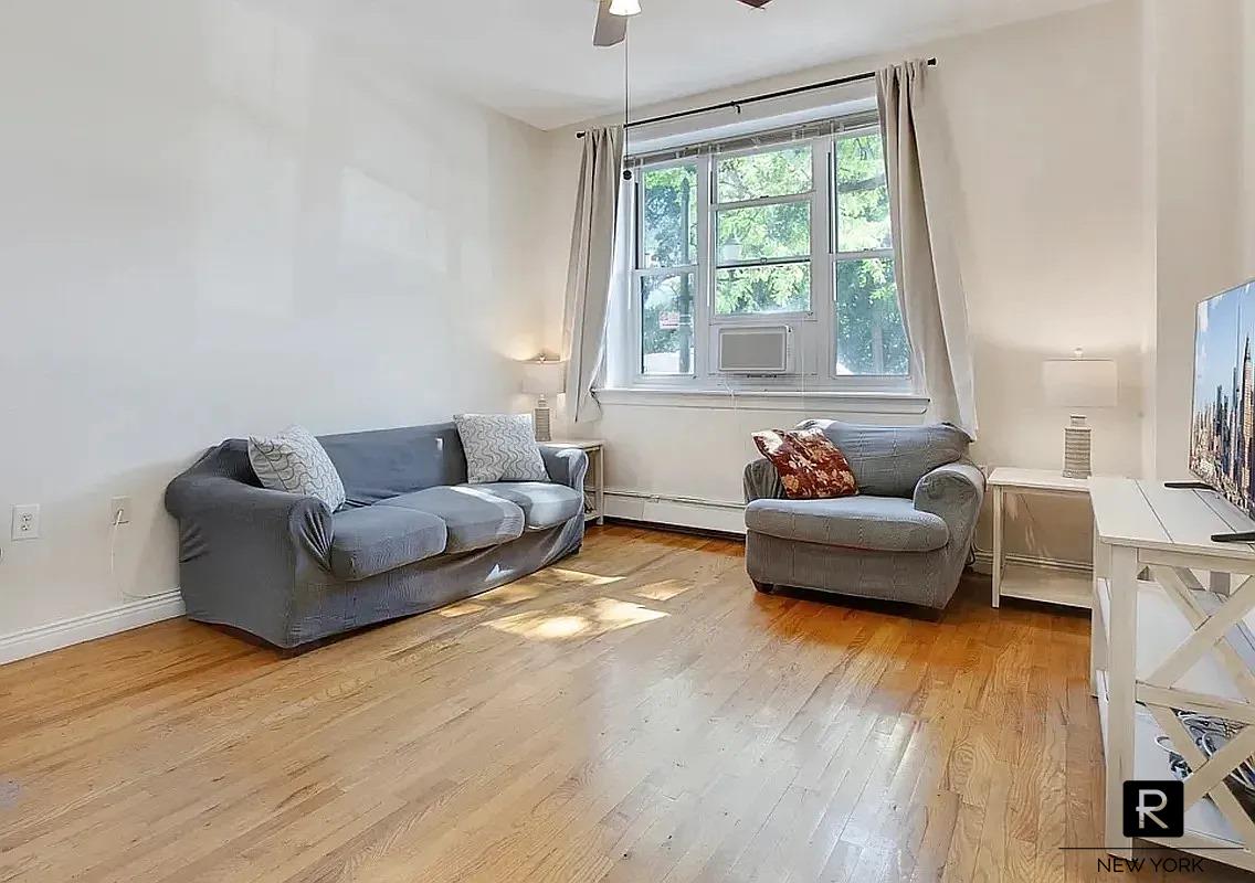 #3 photo, 45 W 110th Street, マンハッタン West Harlem , NY 10026