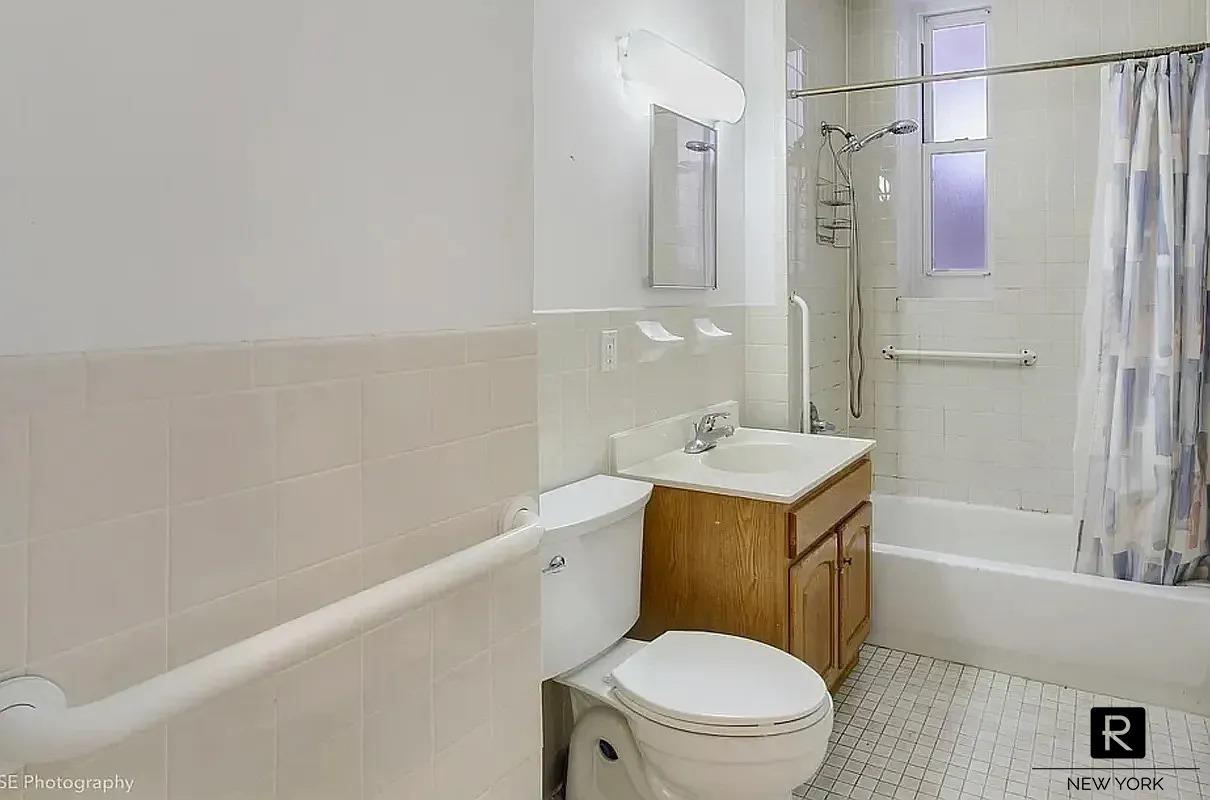 #7 photo, 45 W 110th Street, マンハッタン West Harlem , NY 10026