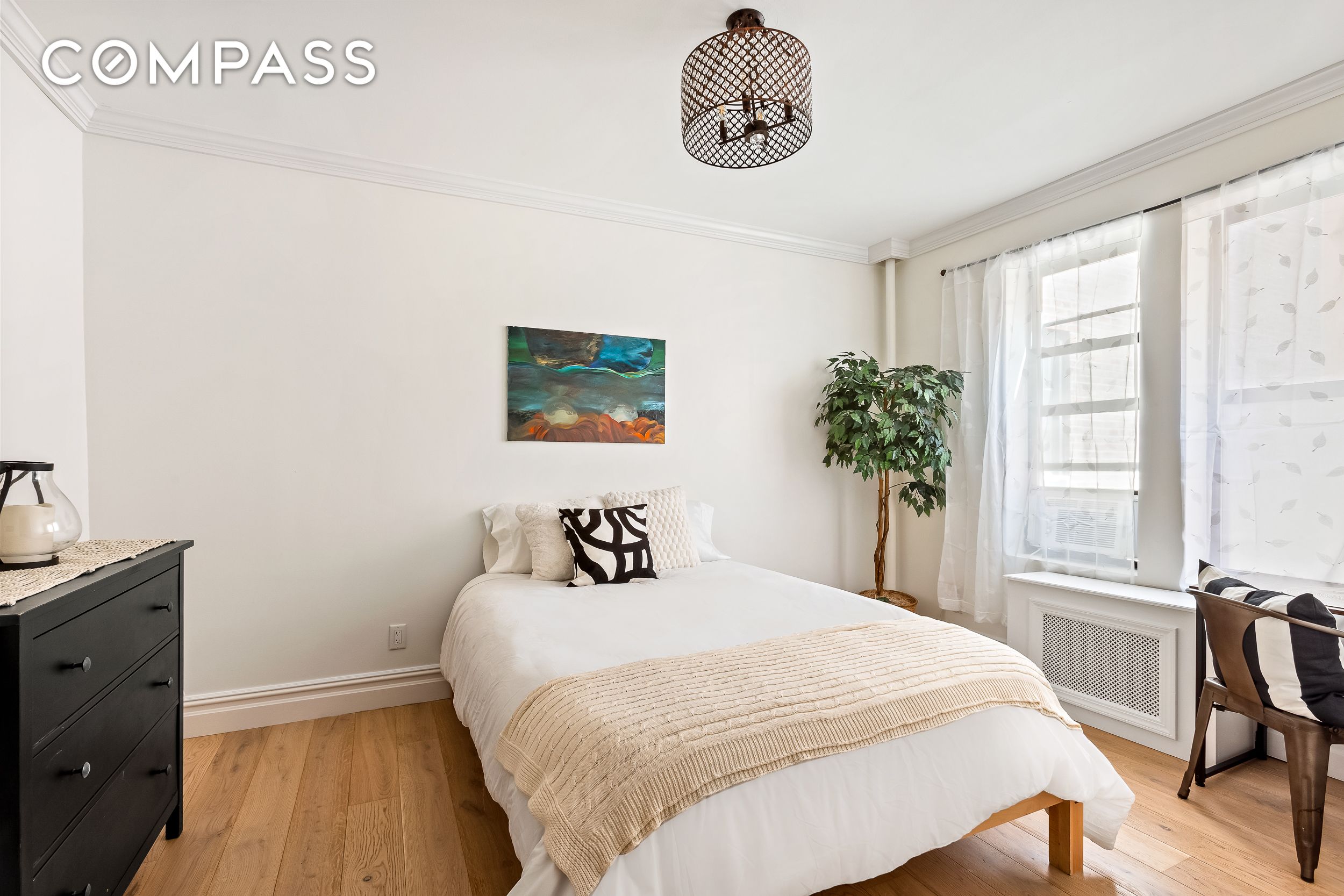 #4 photo, 170 E 94th Street, マンハッタン Upper East Side , NY 10128