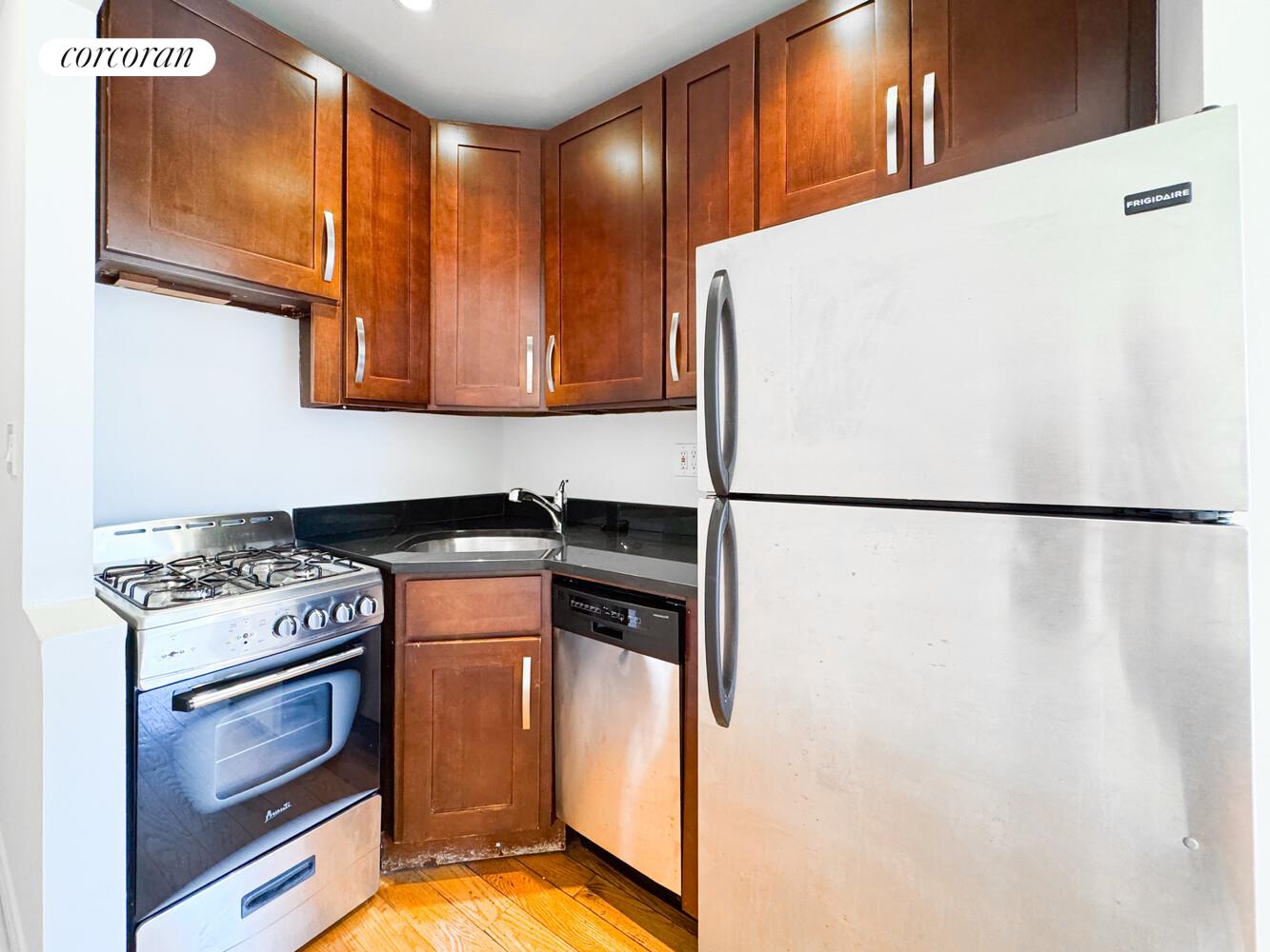 #4 photo, New York City, Manhattanville , NY 10027