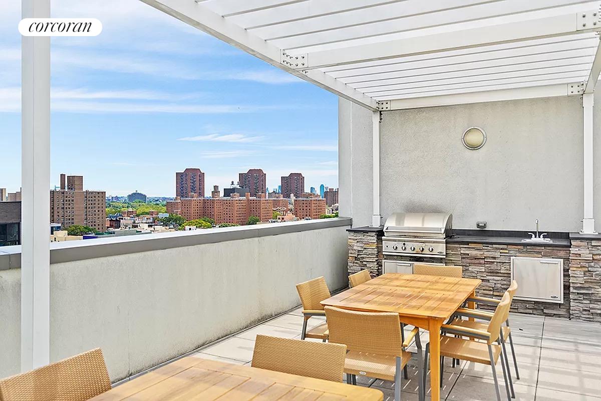 #8 photo, New York City, マンハッタン East Harlem , NY 10035