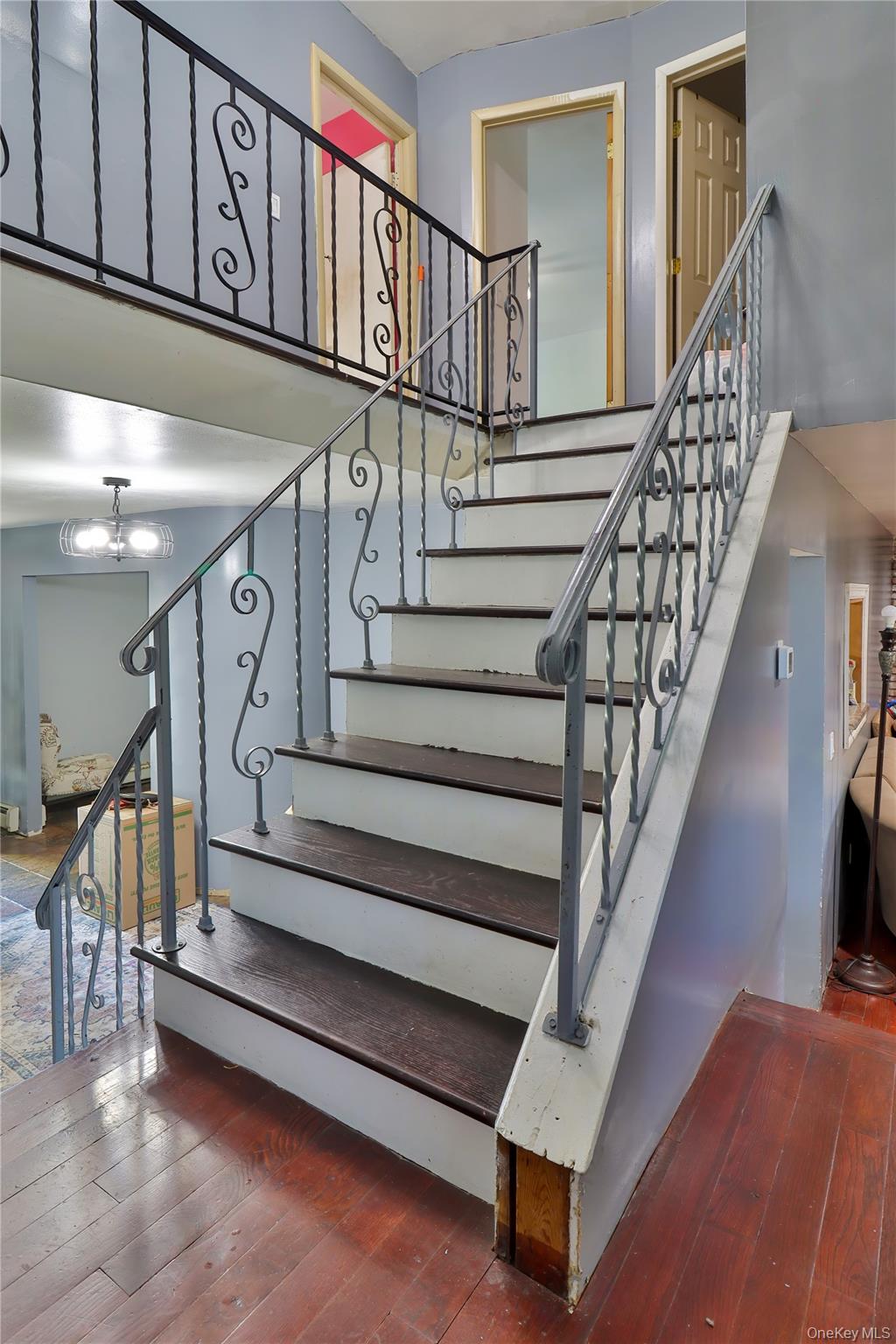 #3 photo, 102 Branch Avenue, Central Islip , NY 11722