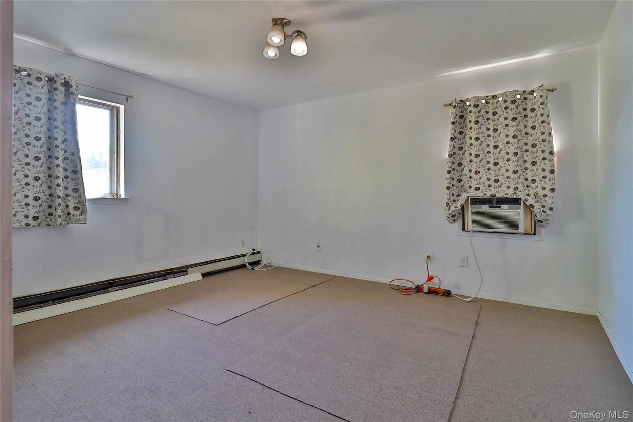 #4 photo, 102 Branch Avenue, Central Islip , NY 11722