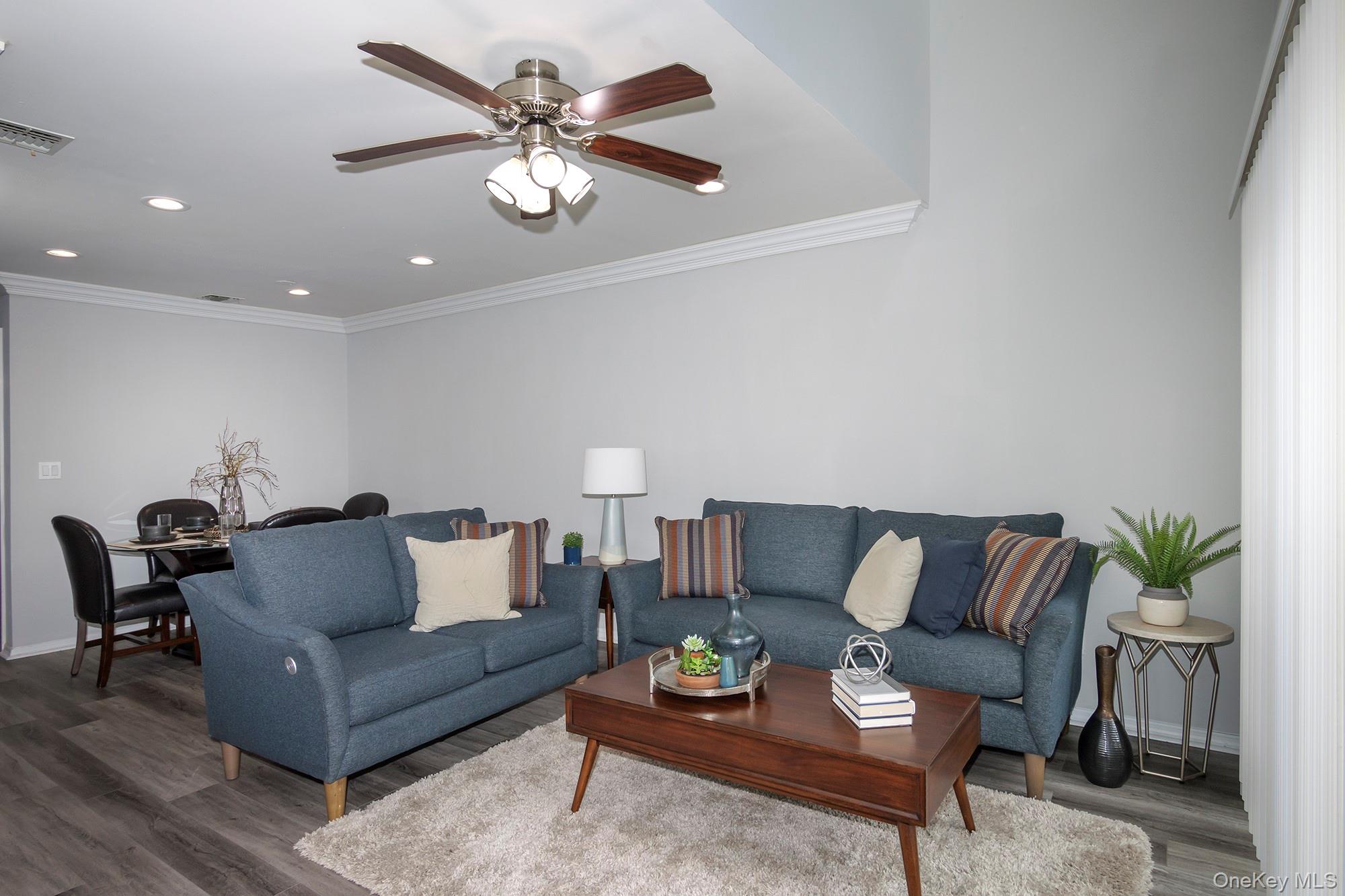 #5 photo, 34 Pinnacle Drive, Port Jefferson , NY 11777