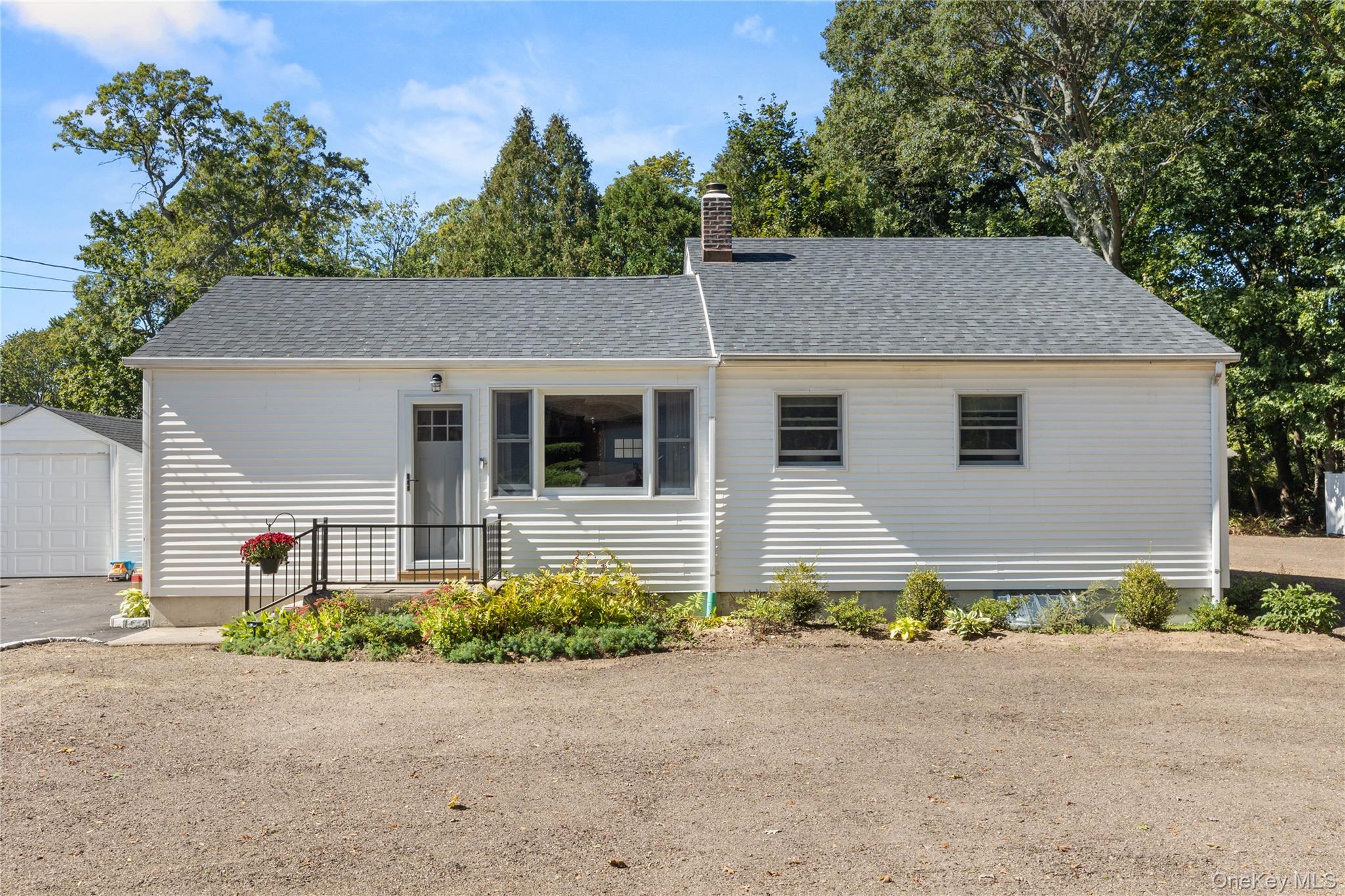 #1 photo, 10 White Avenue, Saint James , NY 11780