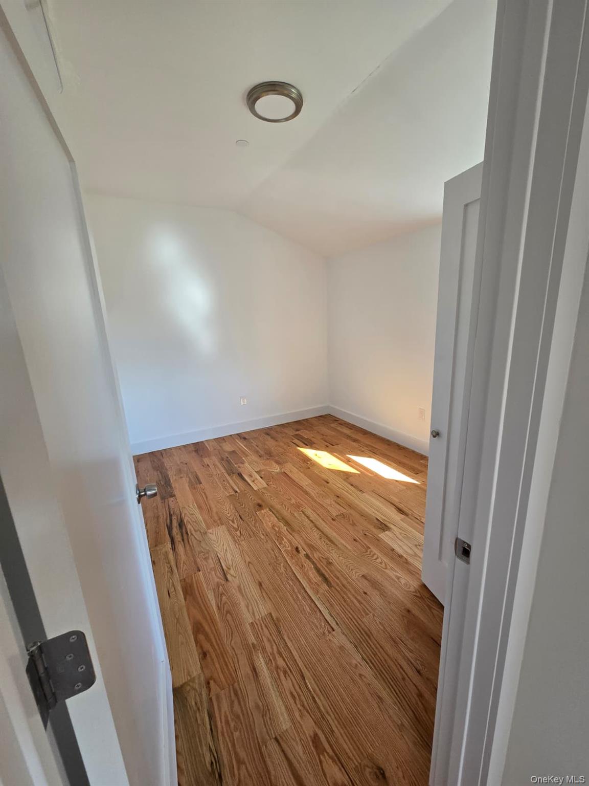 #19 photo, 453 Beach 45 st, Far Rockaway , NY 11691