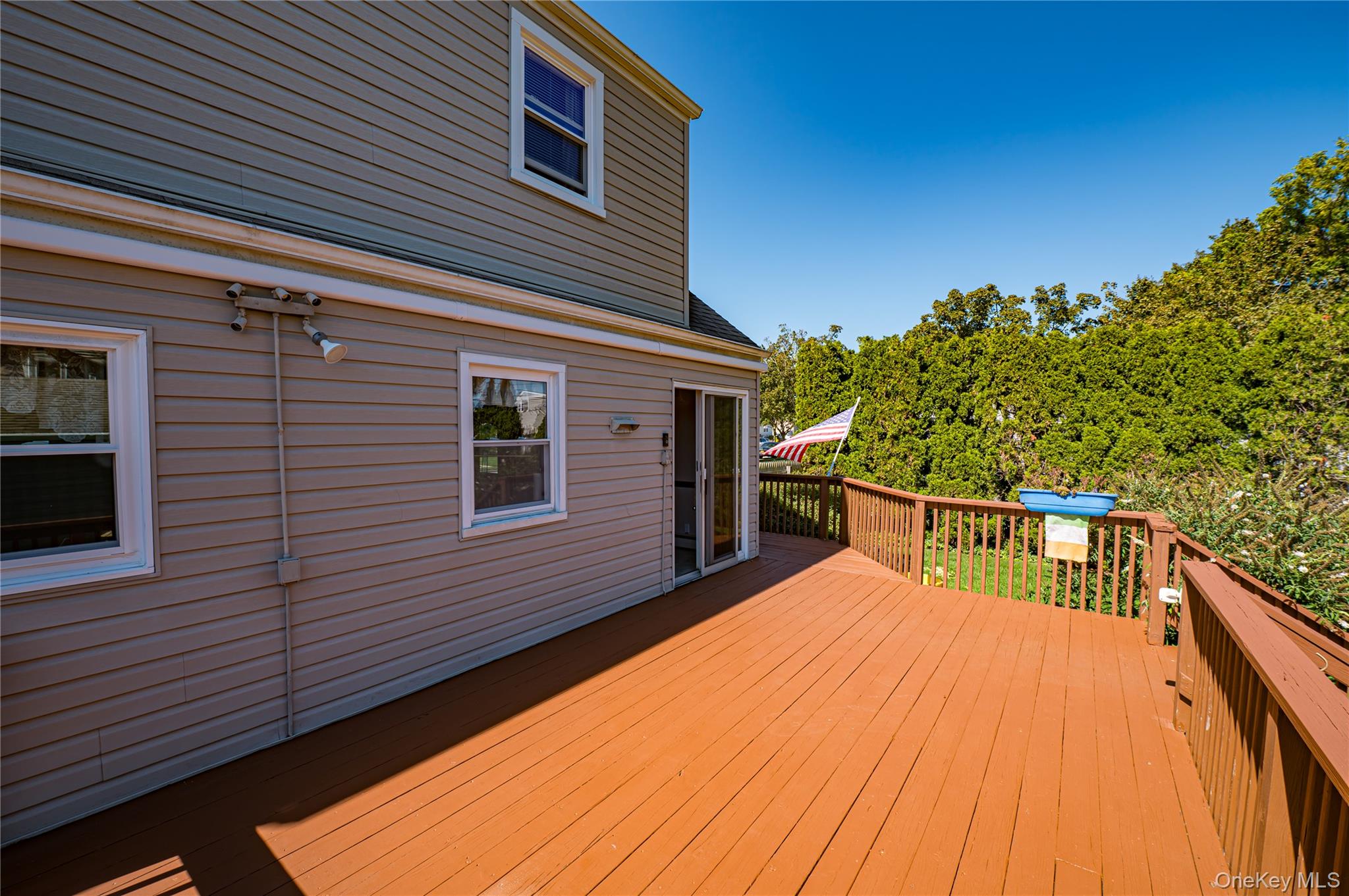 #8 photo, 31 Garden Boulevard, Hicksville , NY 11801