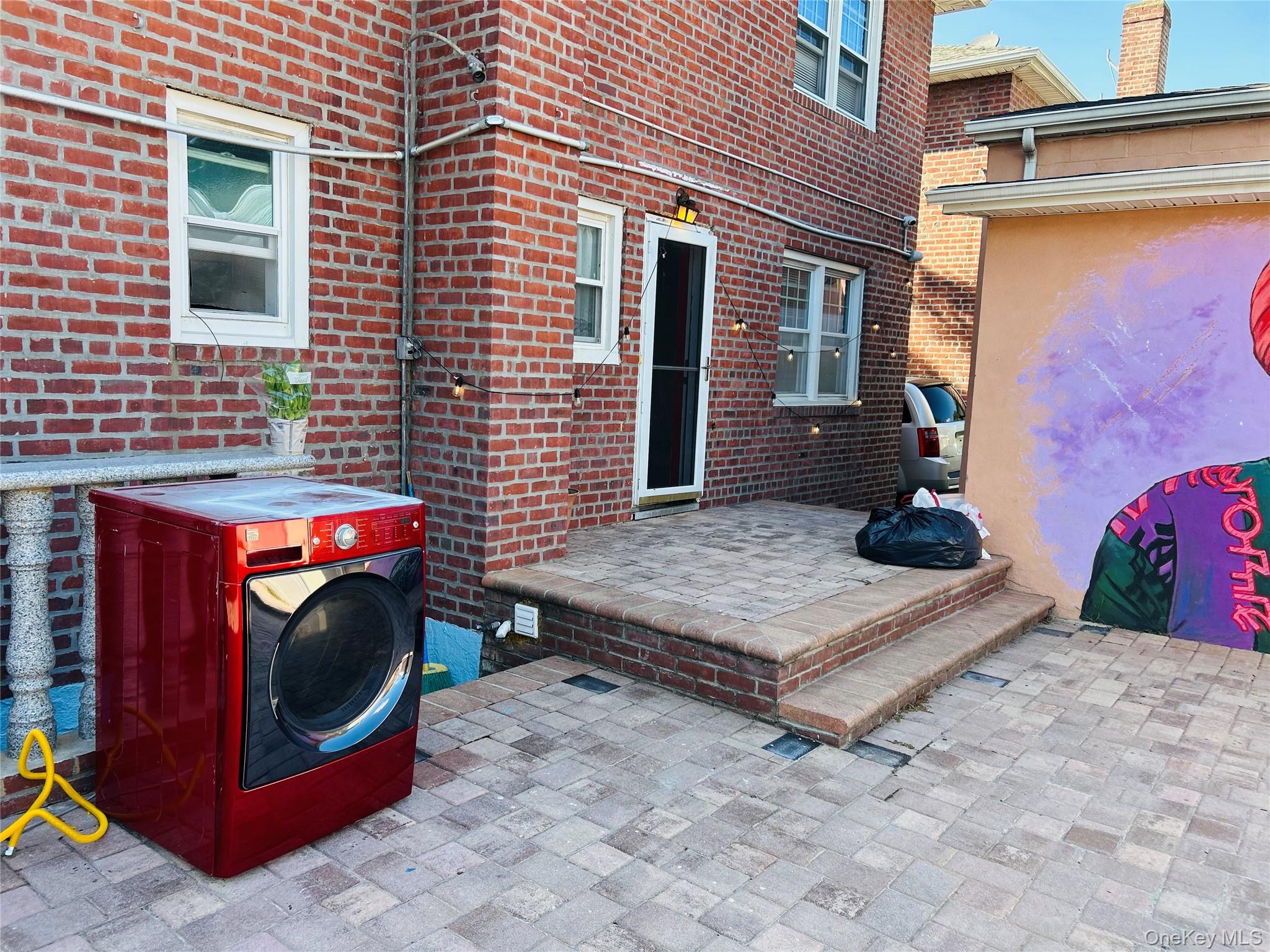 #19 photo, 86-07 Little Neck Parkway, Floral Park , NY 11001