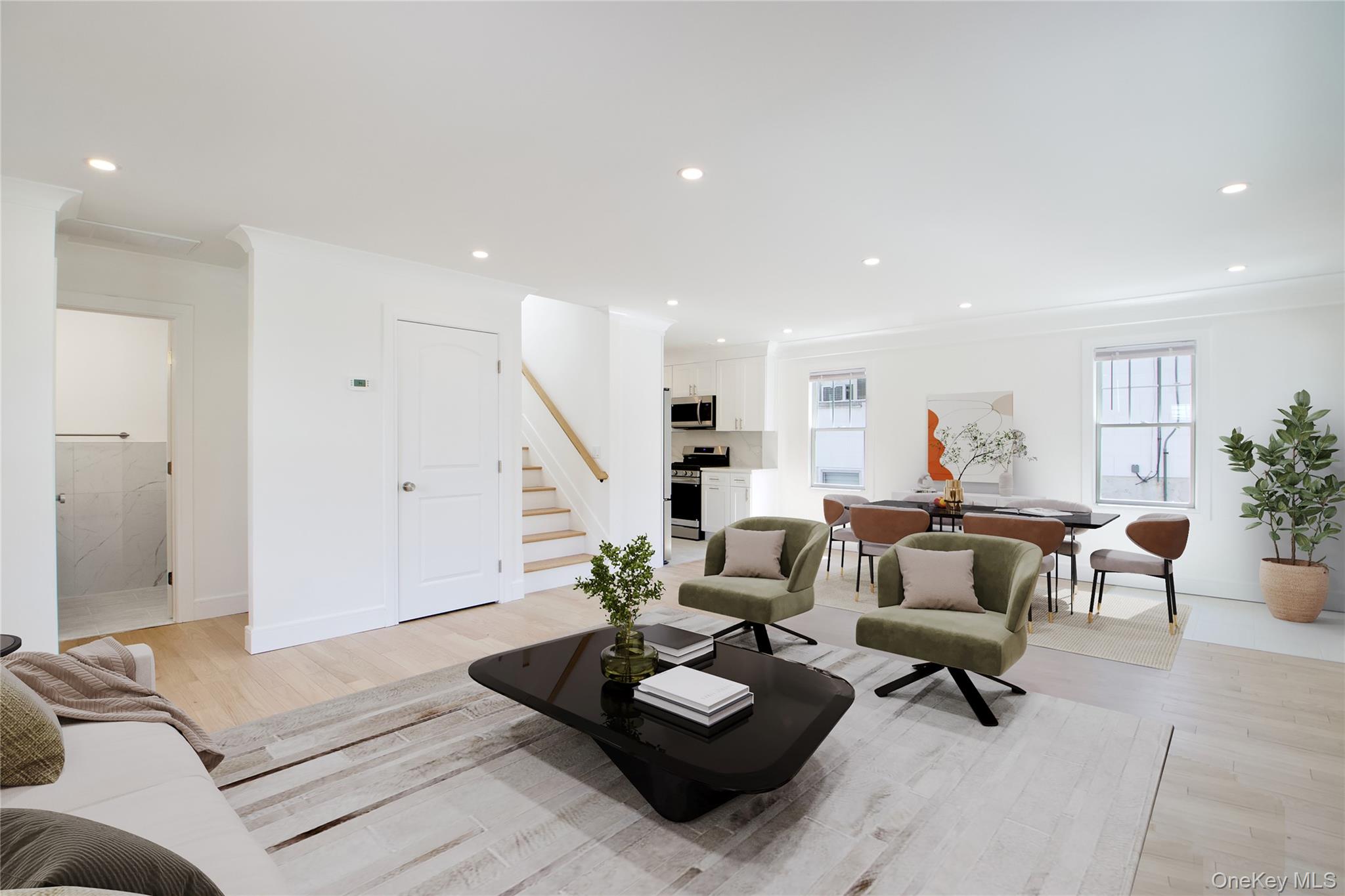 #5 photo, 46 N Linwood Road, Port Washington , NY 11050