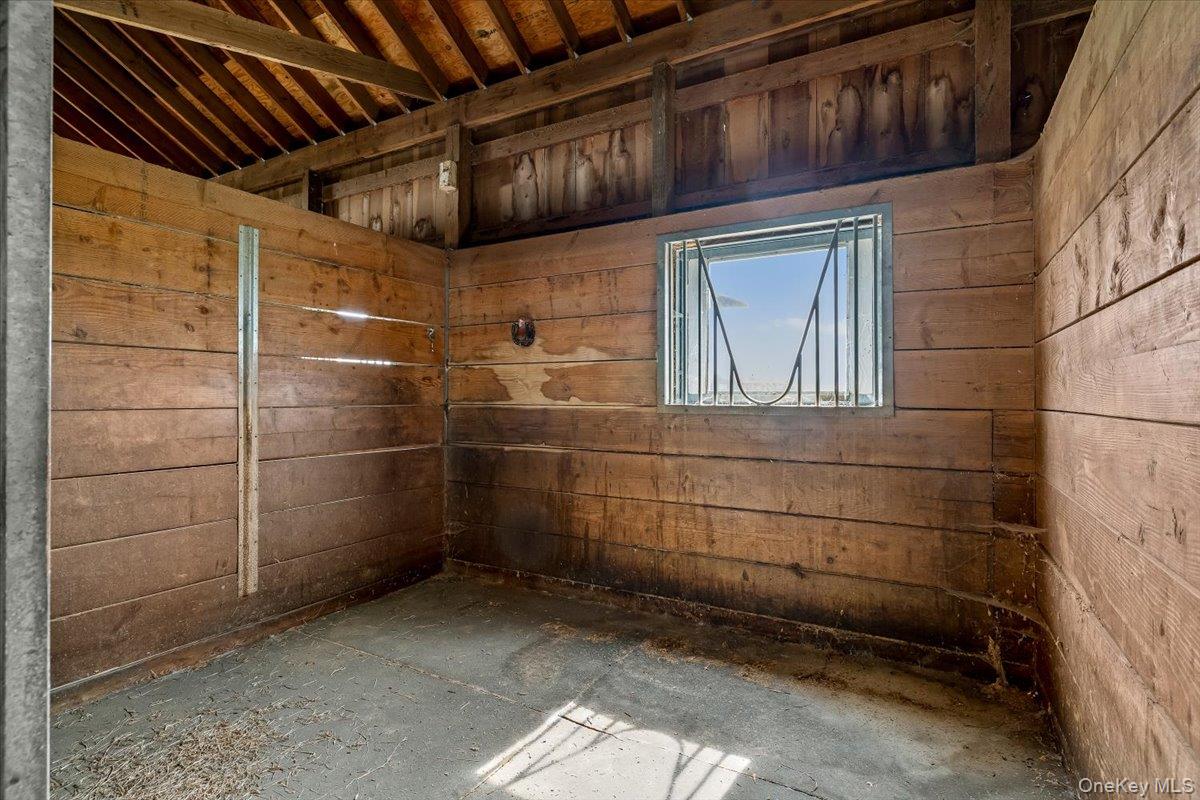 #11 photo, 1535 Middle Road, サフォーク郡 Calverton , NY 11933