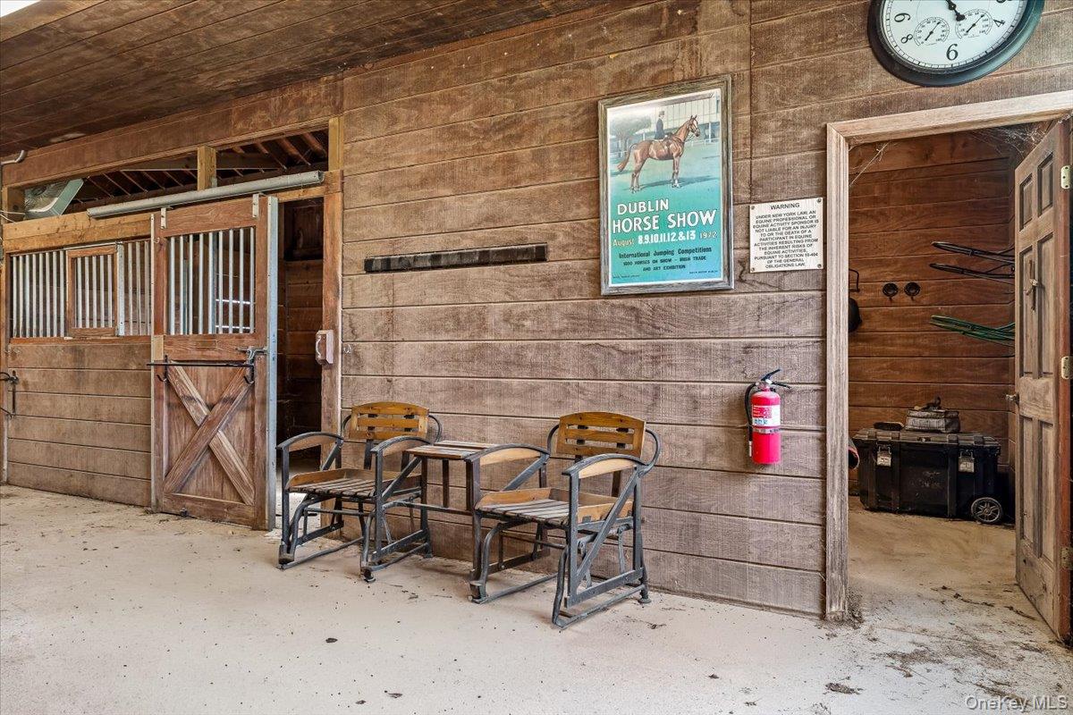 #12 photo, 1535 Middle Road, サフォーク郡 Calverton , NY 11933