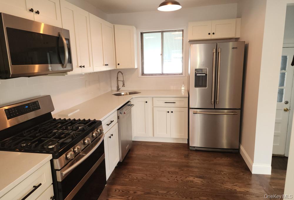 #6 photo, 206 N Kentucky Avenue, Massapequa , NY 11758