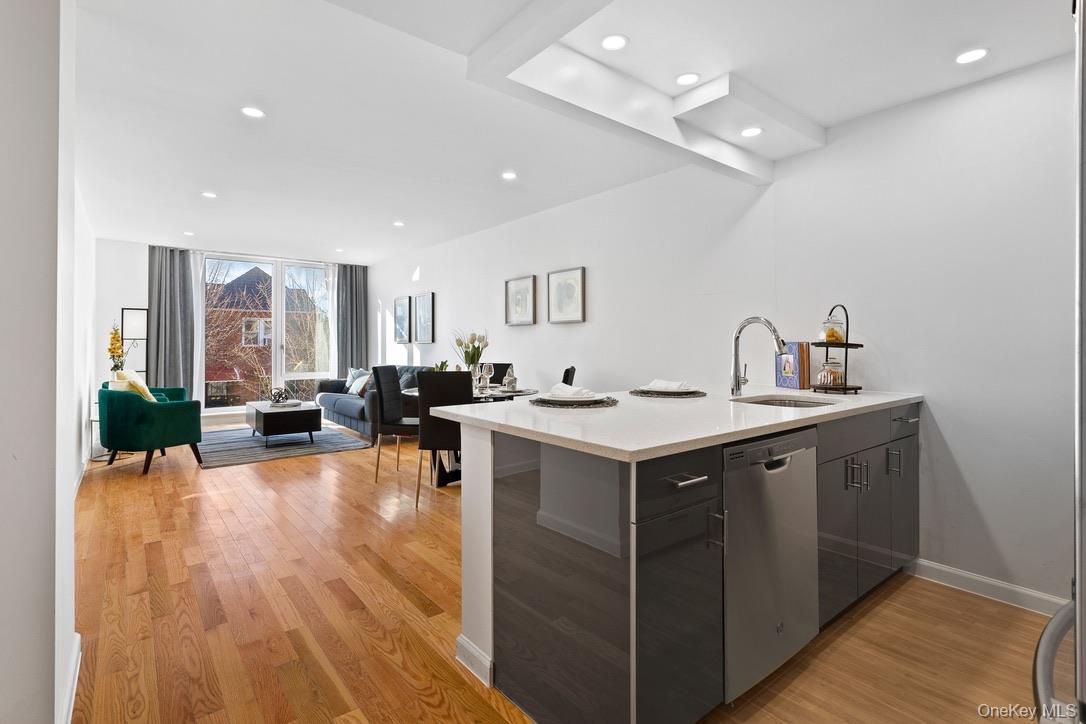 #3 photo, 56-02 31st Avenue, クイーンズ区 Woodside , NY 11377