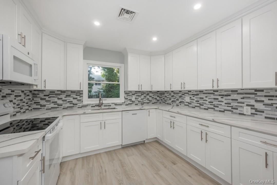 #12 photo, 57 W 6th Street, Patchogue , NY 11772