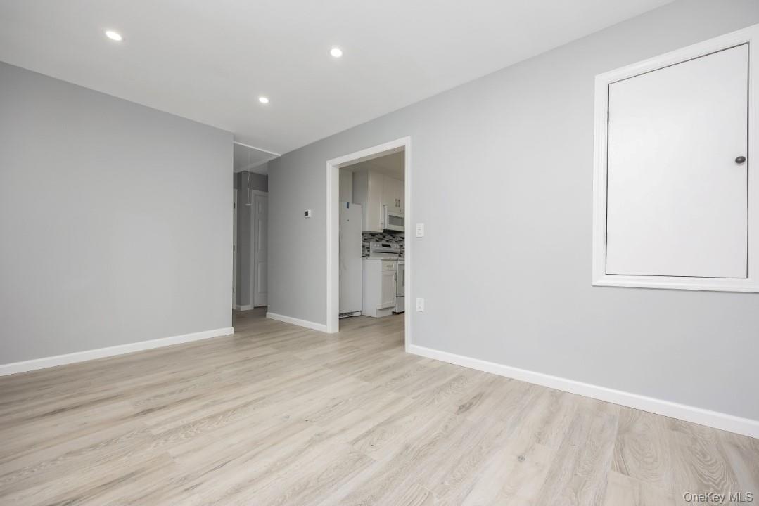 #9 photo, 57 W 6th Street, Patchogue , NY 11772