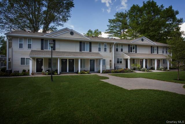 #3 photo, 26 Country Club Drive, Coram , NY 11727