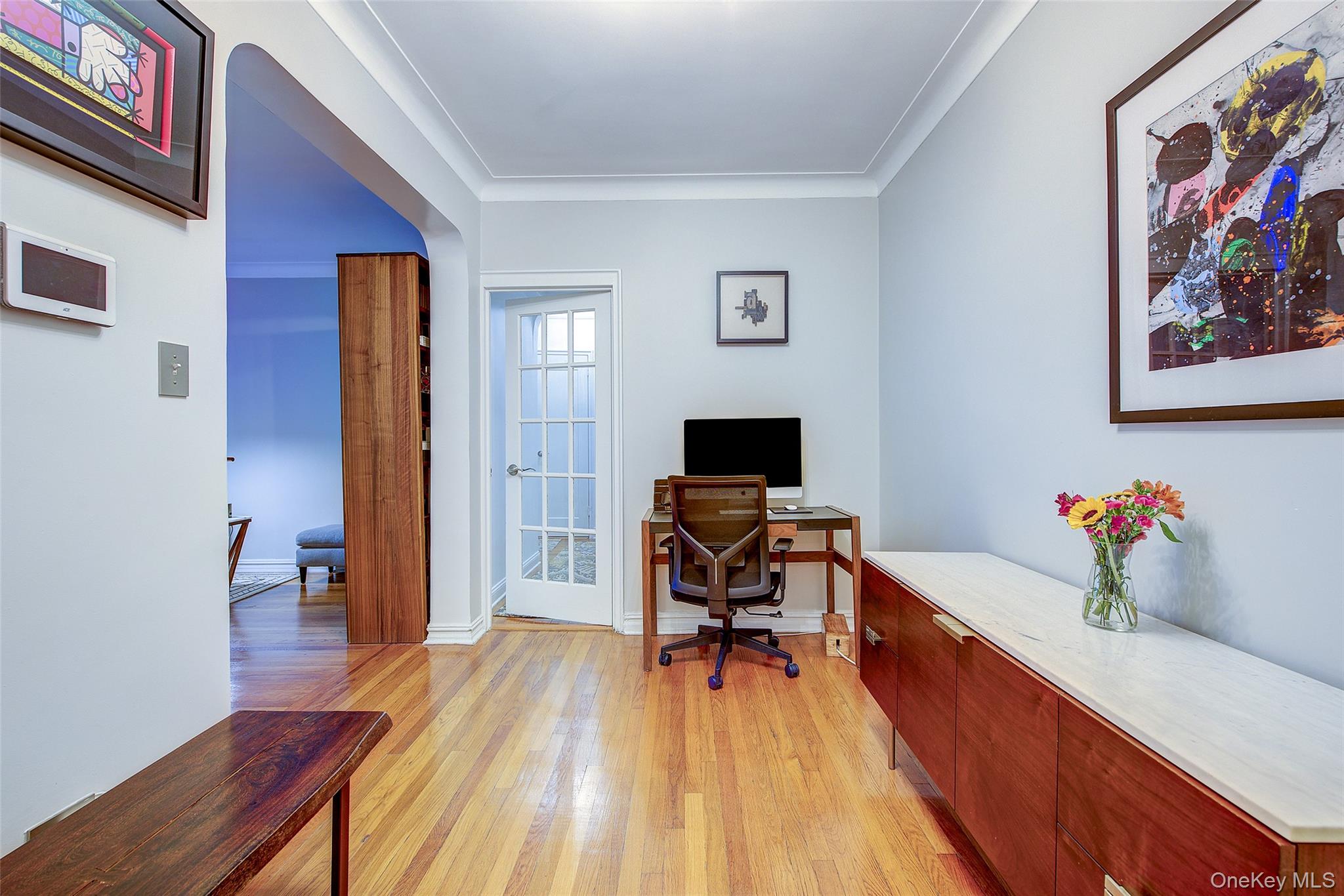 #18 photo, 77-35 113th Street, クイーンズ区 Forest Hills , NY 11375