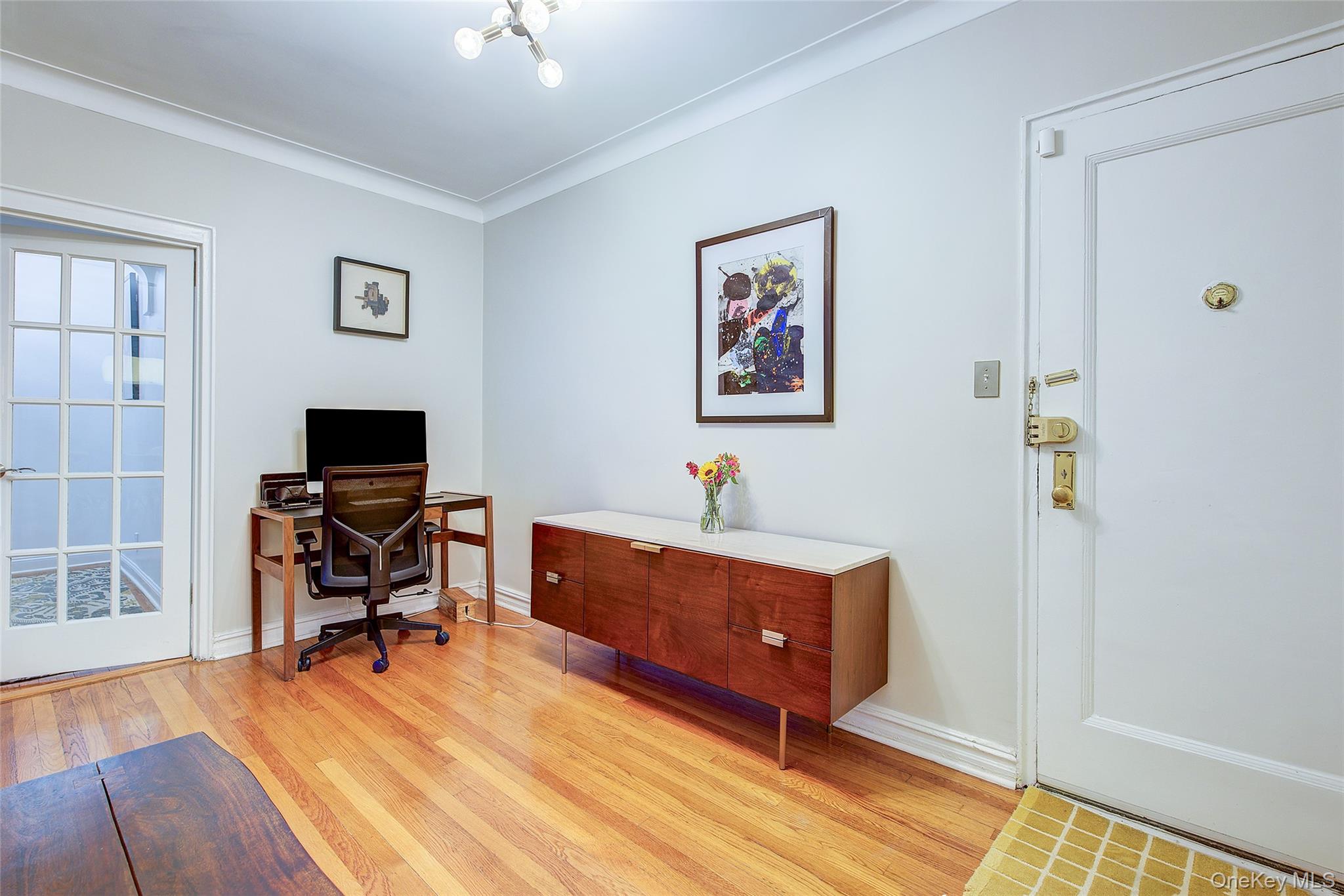 #19 photo, 77-35 113th Street, クイーンズ区 Forest Hills , NY 11375