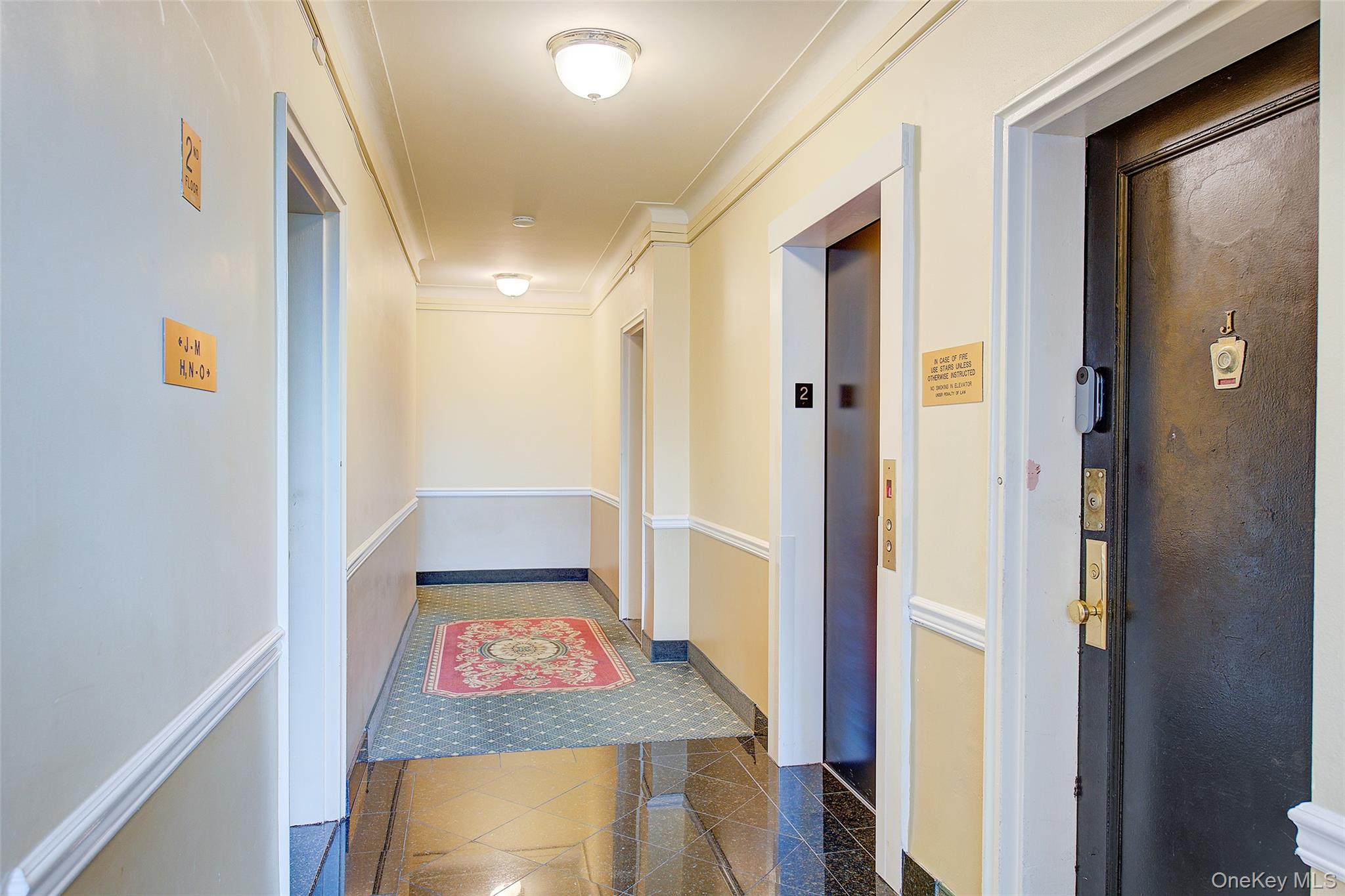 #4 photo, 77-35 113th Street, クイーンズ区 Forest Hills , NY 11375