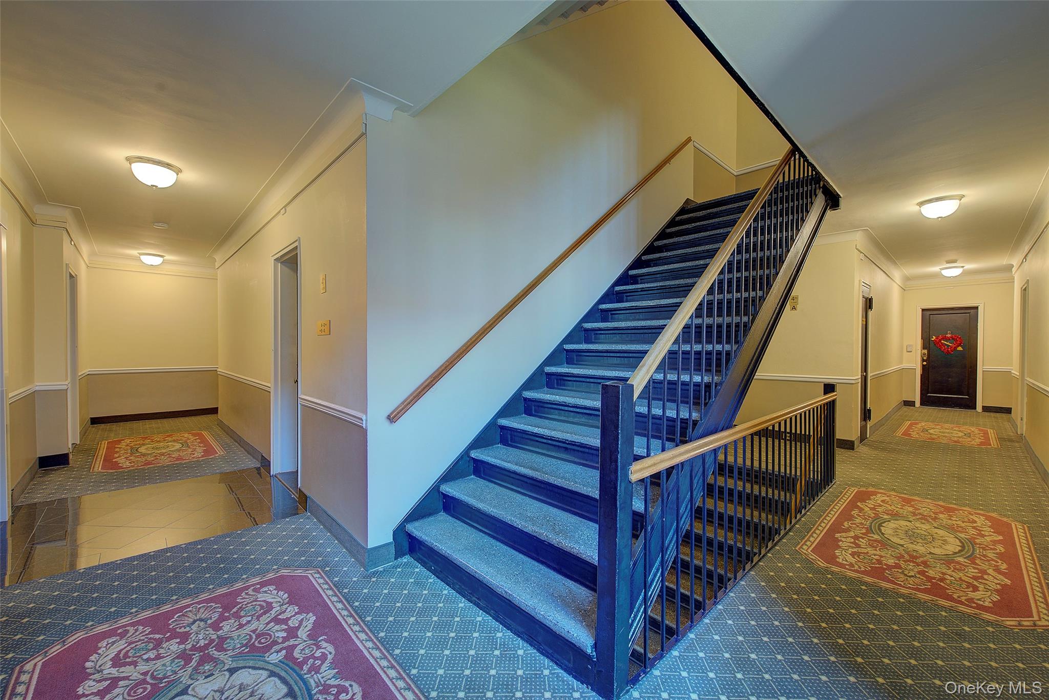 #5 photo, 77-35 113th Street, クイーンズ区 Forest Hills , NY 11375