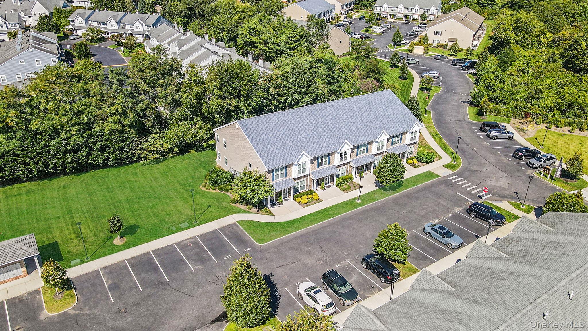 #20 photo, 136 Weatherby Lane, Central Islip , NY 11722