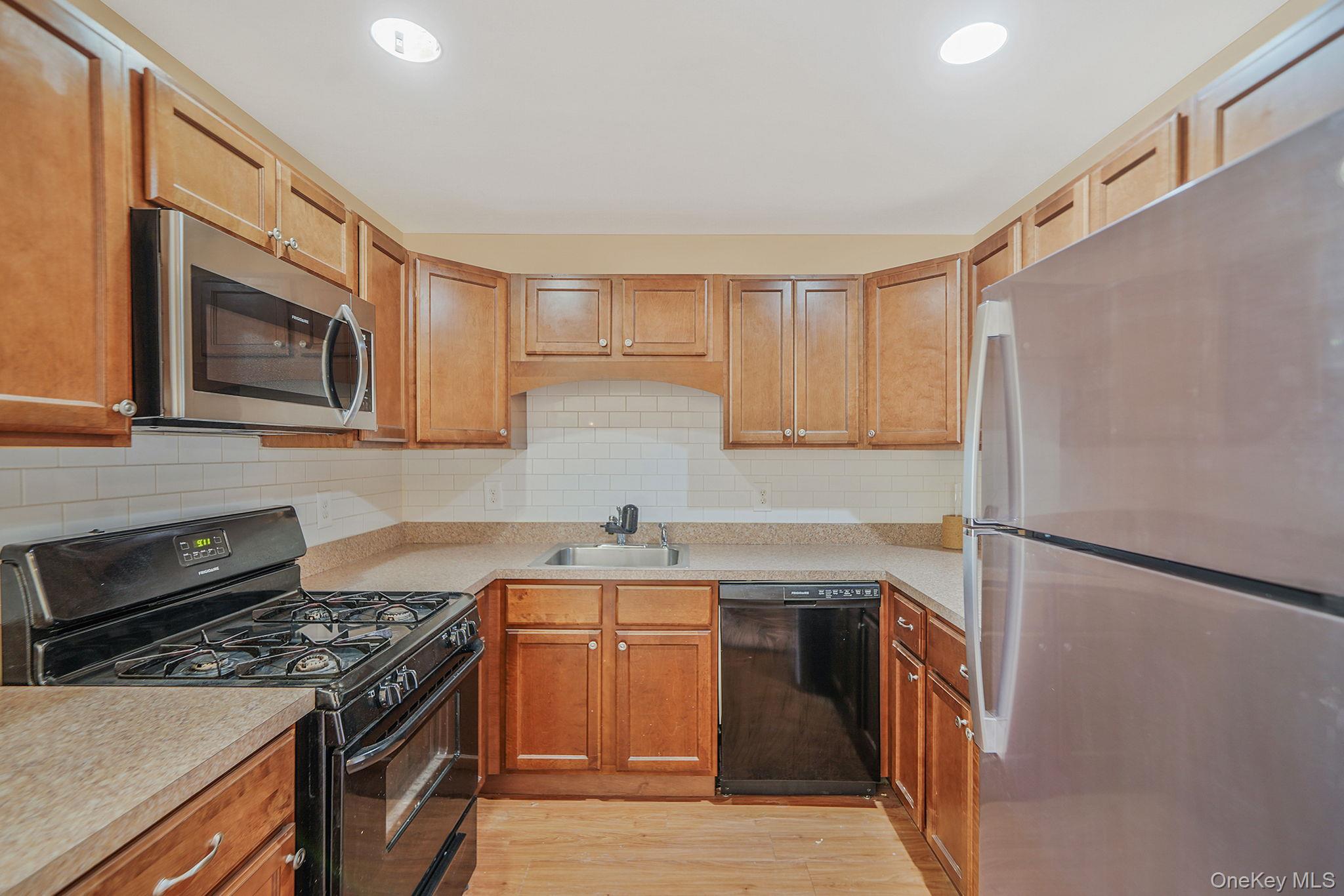 #5 photo, 136 Weatherby Lane, Central Islip , NY 11722