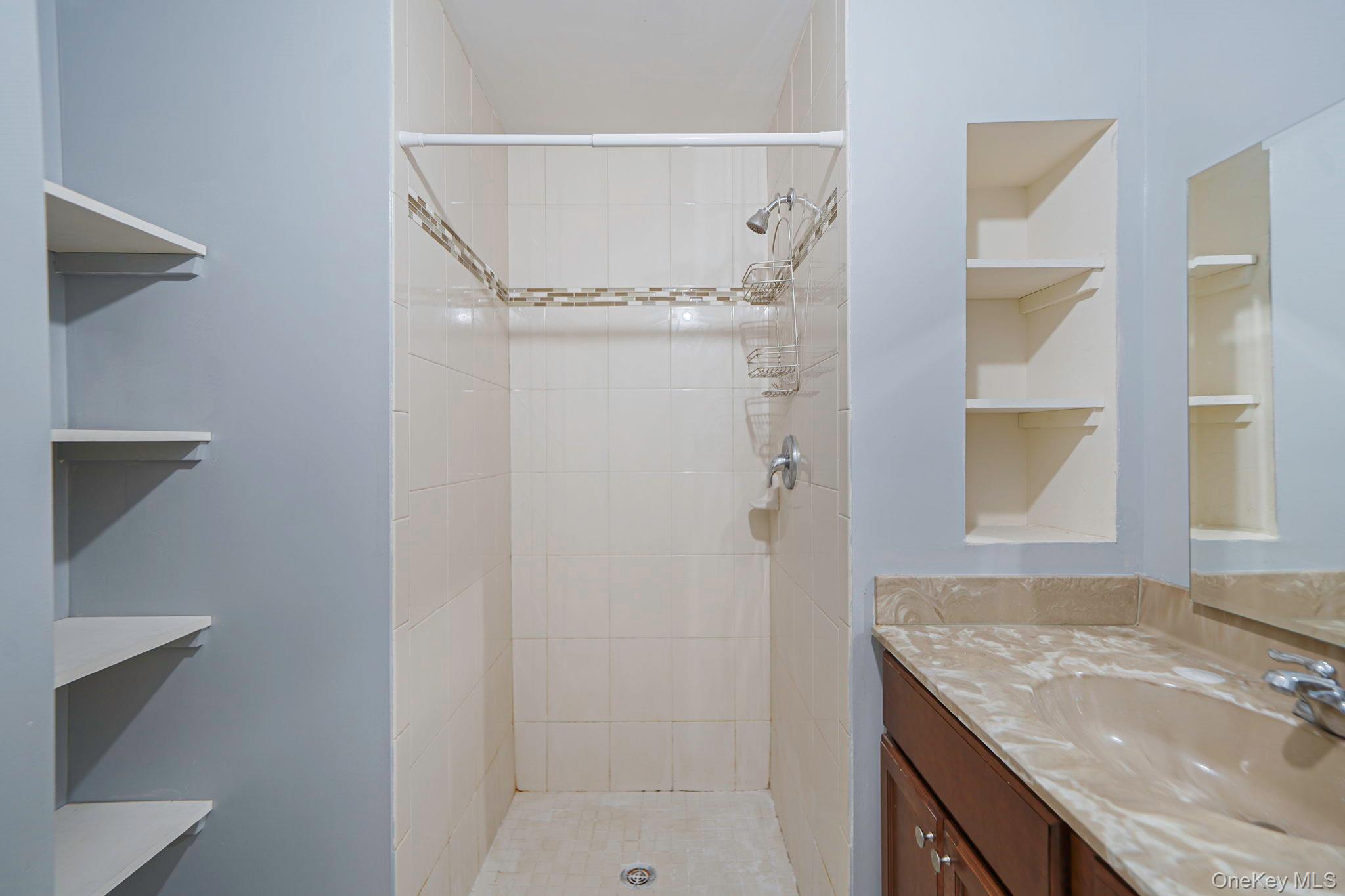 #7 photo, 136 Weatherby Lane, Central Islip , NY 11722