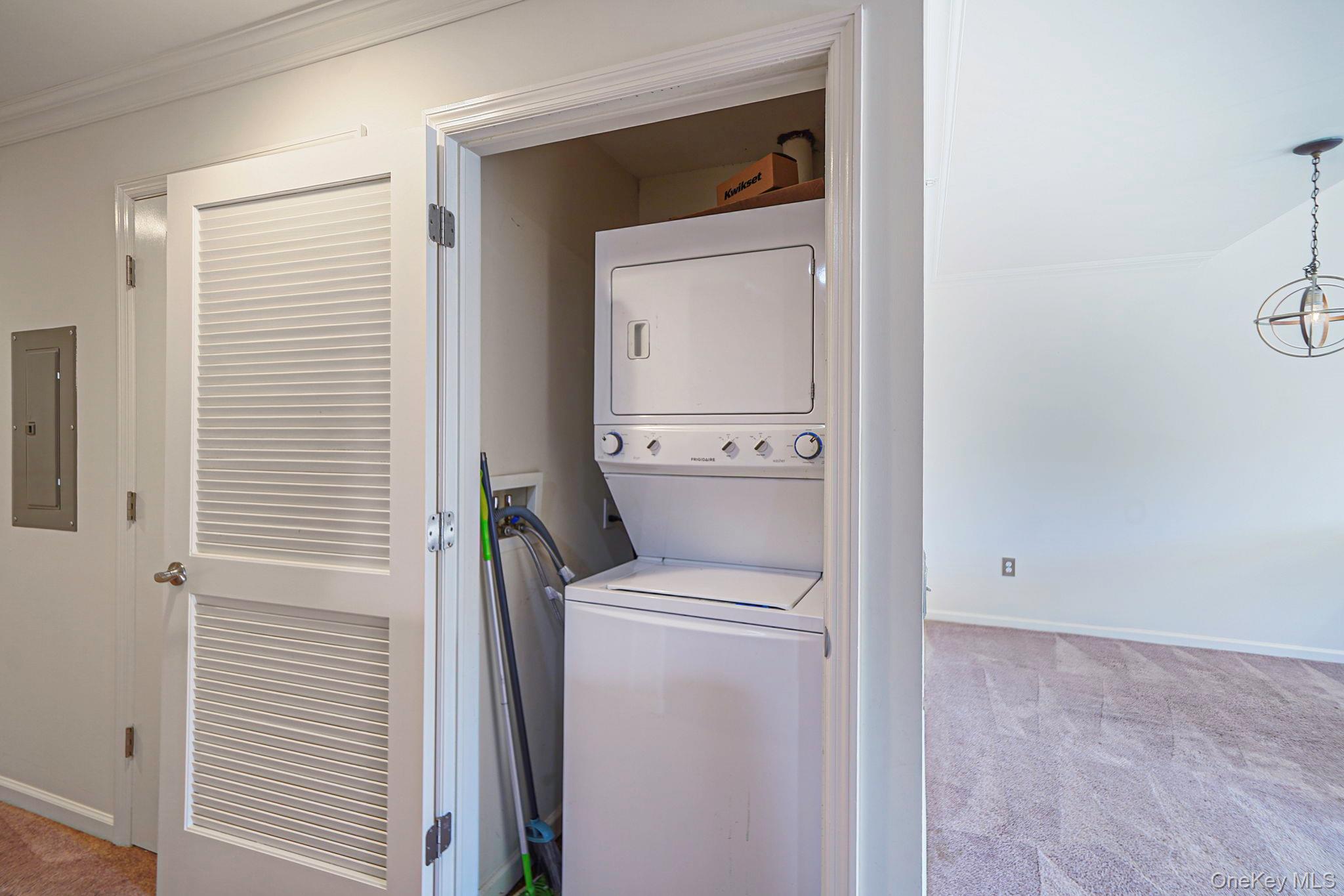 #8 photo, 136 Weatherby Lane, Central Islip , NY 11722