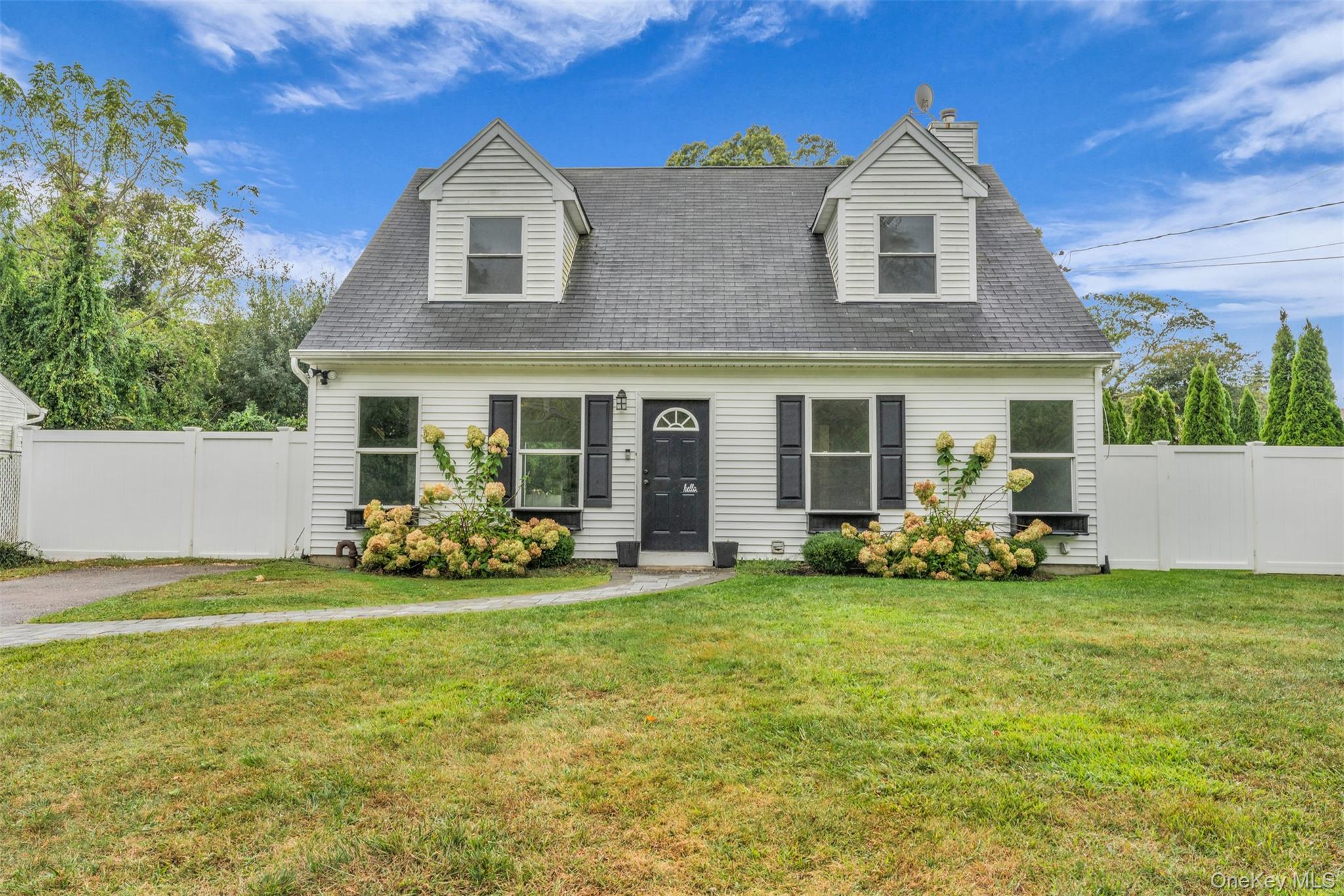 #1 photo, 98 Dahlia Drive, Mastic Beach , NY 11951