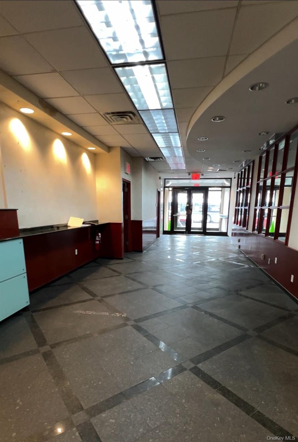 #2 photo, 136-81 Roosevelt Avenue, Flushing , NY 11354