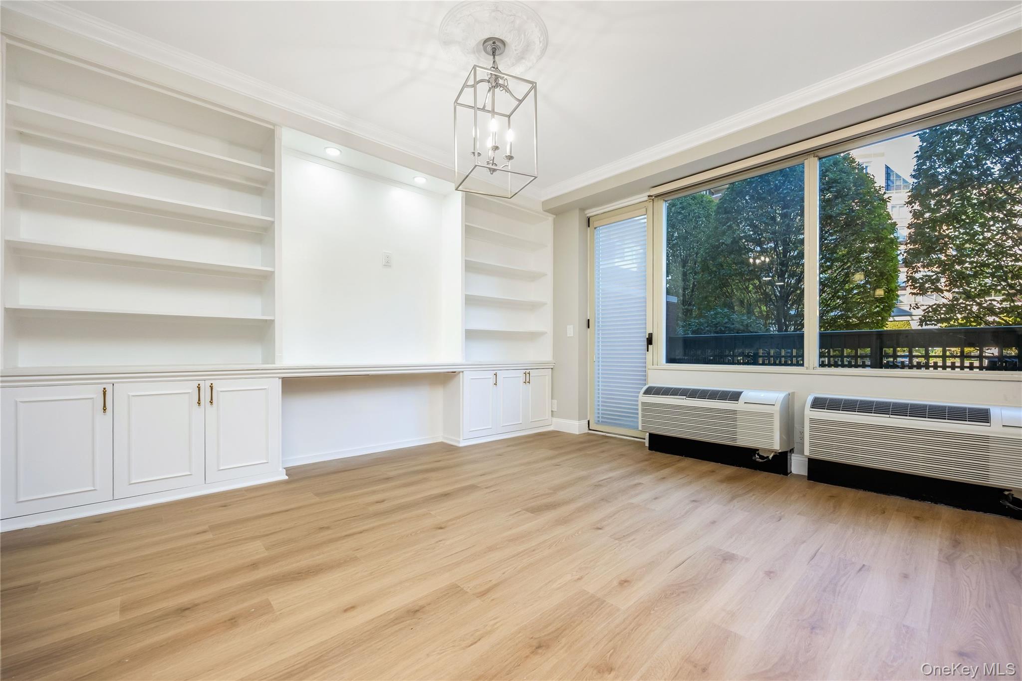 #7 photo, 100 Hilton Avenue, ナッソー郡 Garden City , NY 11530