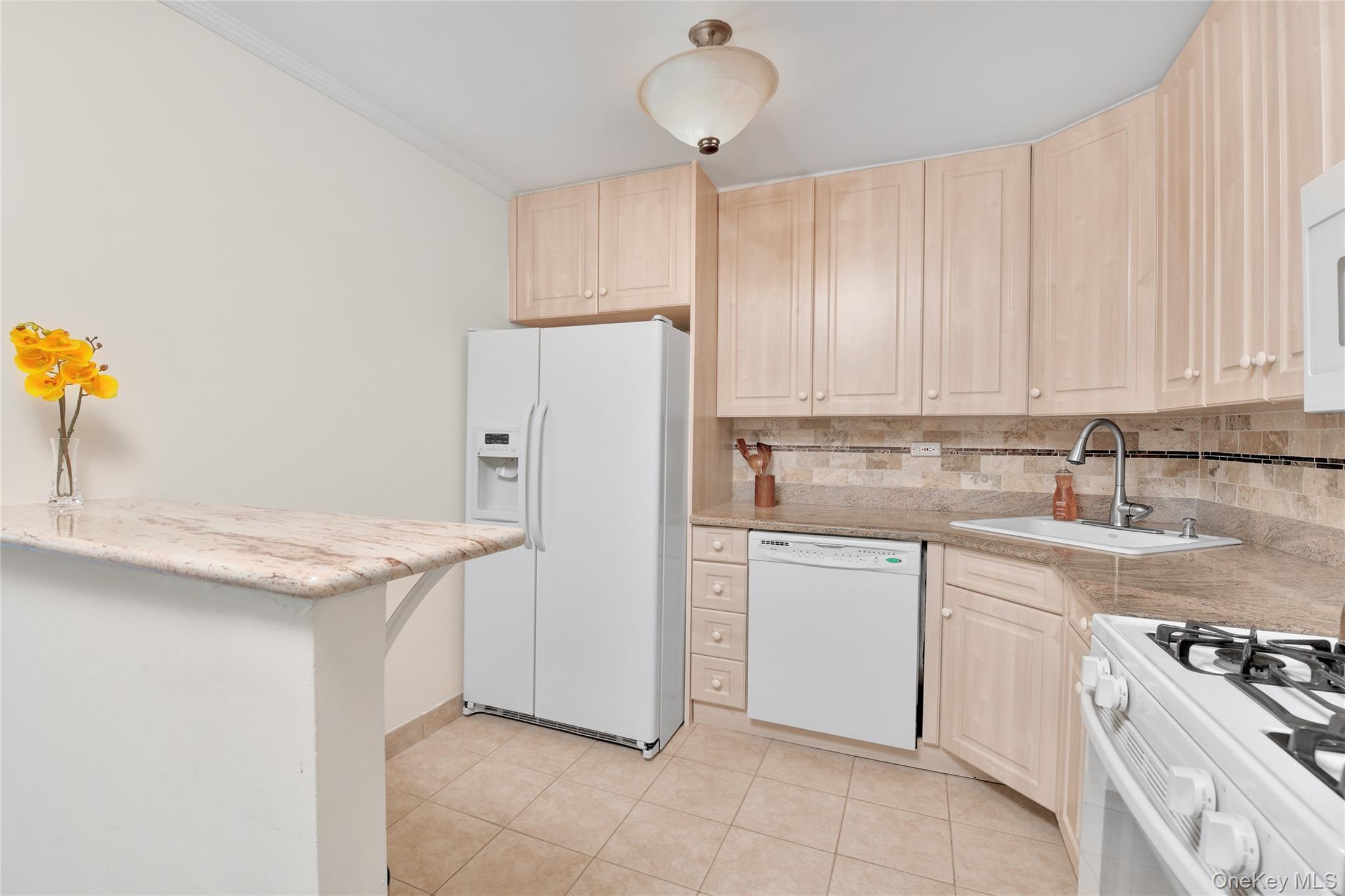 #3 photo, 2 Bay Club Drive, Bayside , NY 11360