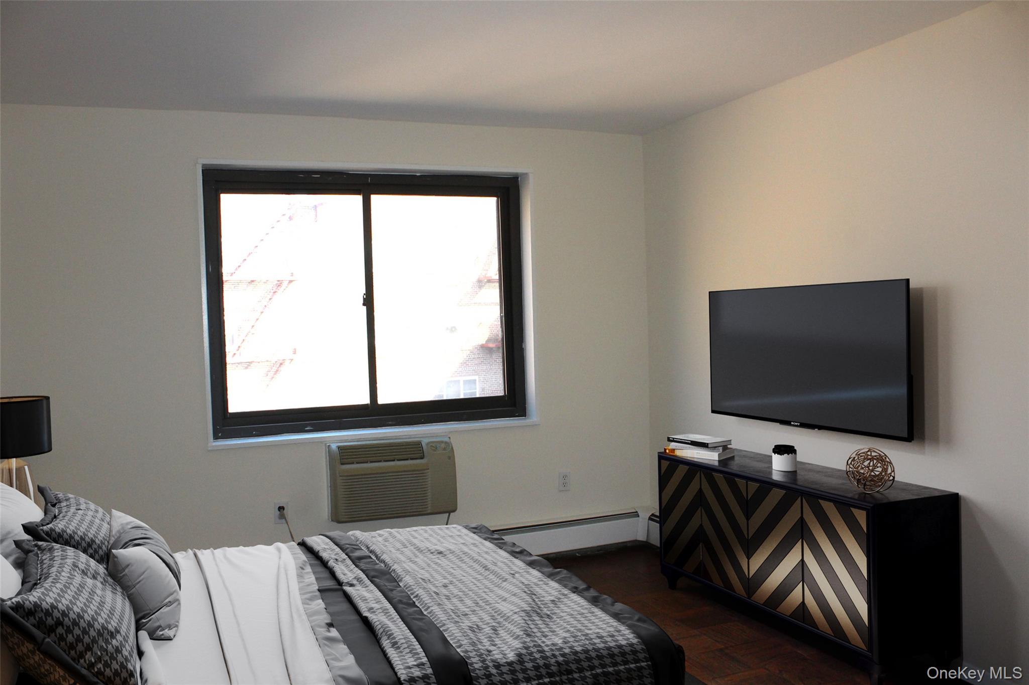 #13 photo, 100 E Hartsdale Avenue, Hartsdale , NY 10530