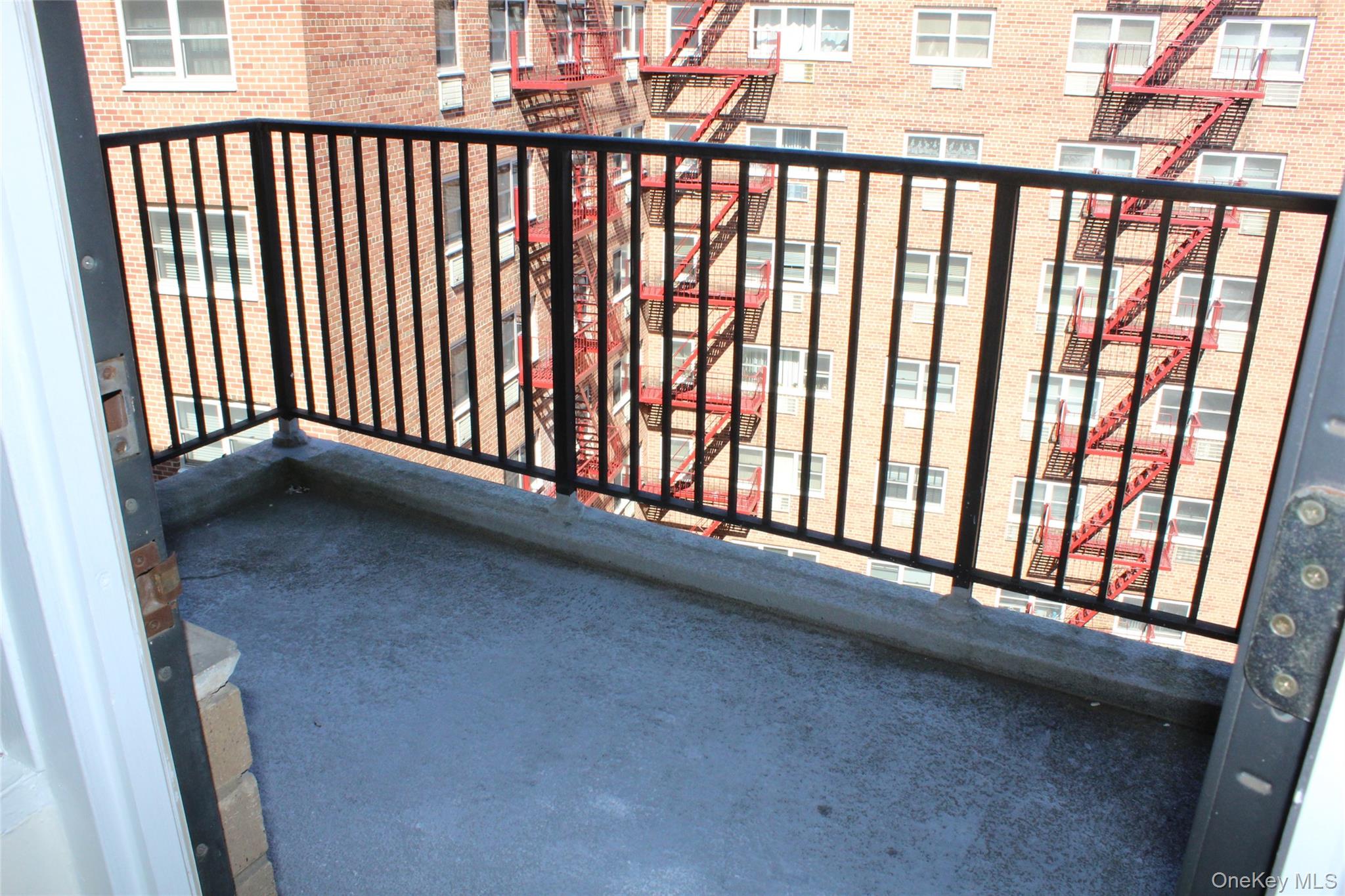 #19 photo, 100 E Hartsdale Avenue, Hartsdale , NY 10530