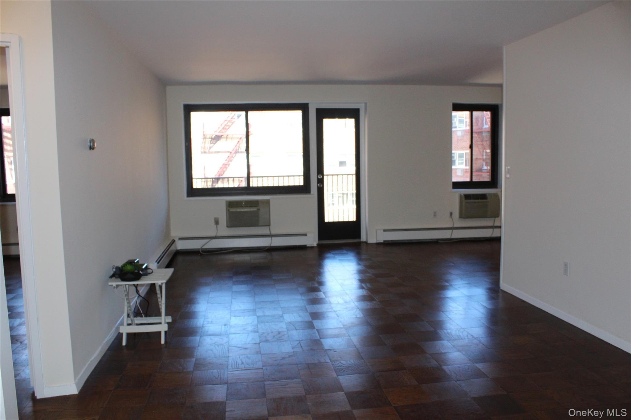 #4 photo, 100 E Hartsdale Avenue, Hartsdale , NY 10530