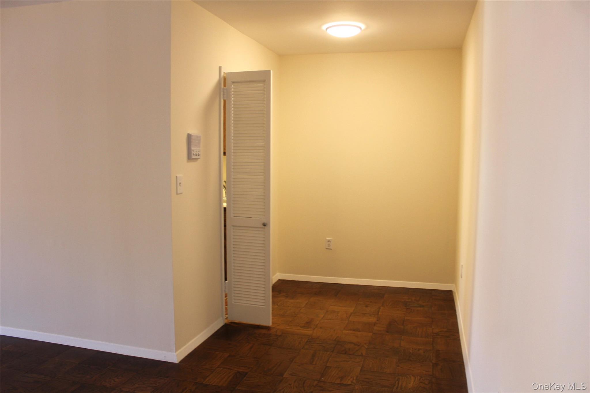 #6 photo, 100 E Hartsdale Avenue, Hartsdale , NY 10530