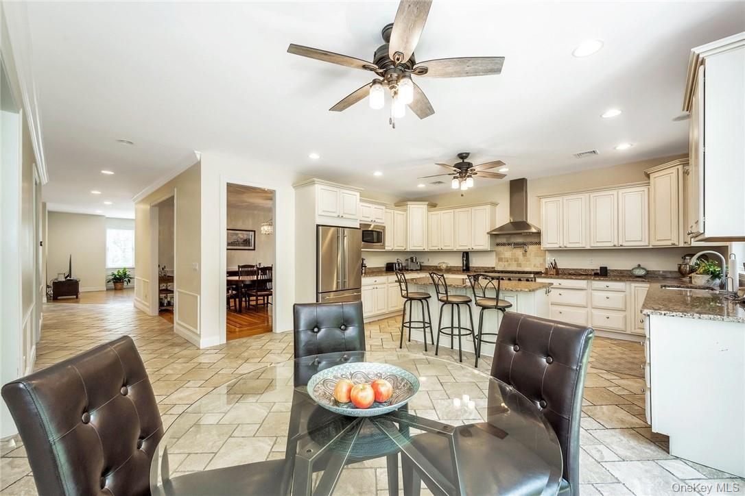 #13 photo, 696 Ridgeway, White Plains , NY 10605