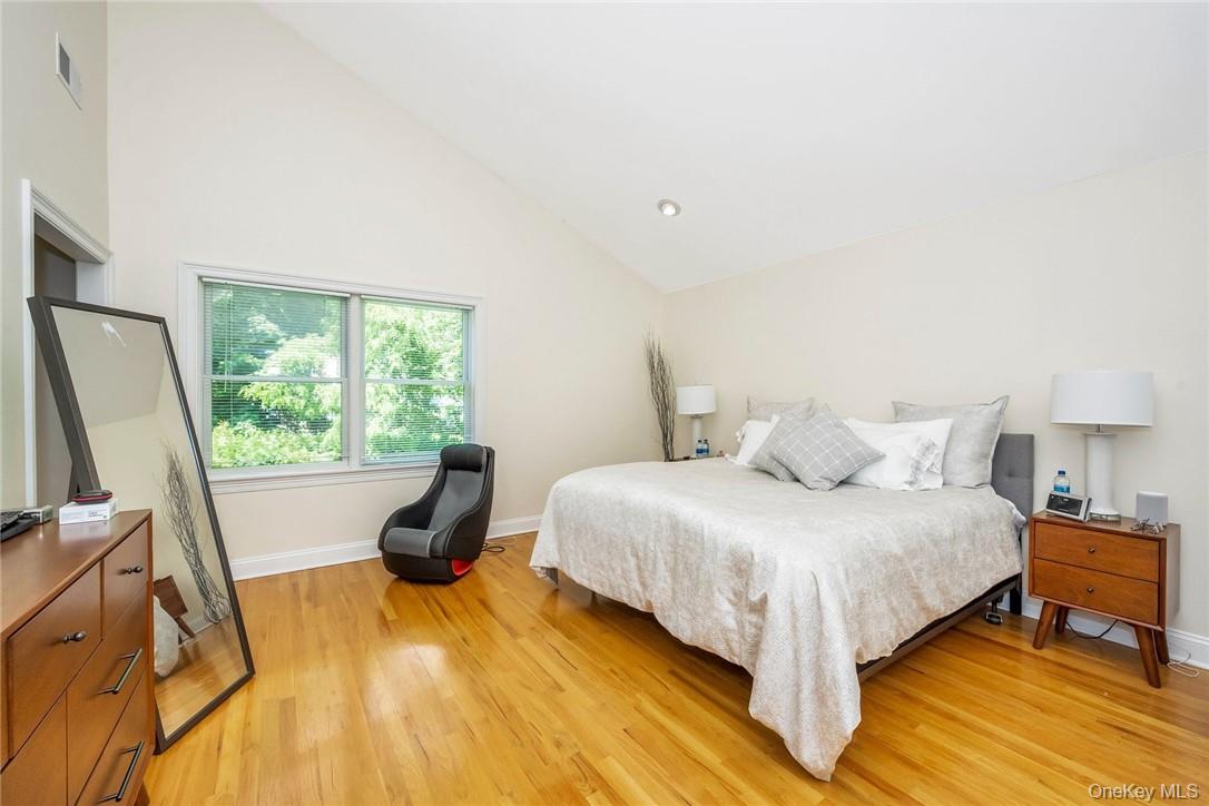 #16 photo, 696 Ridgeway, White Plains , NY 10605