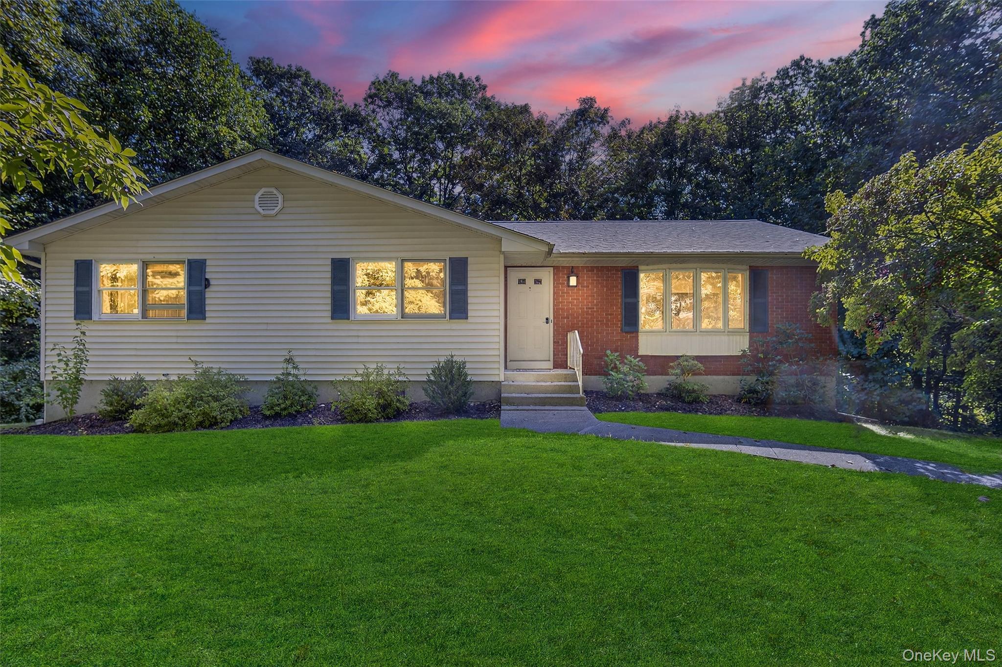 #1 photo, 190 Schlueter Drive, Hopewell Junction , NY 12533