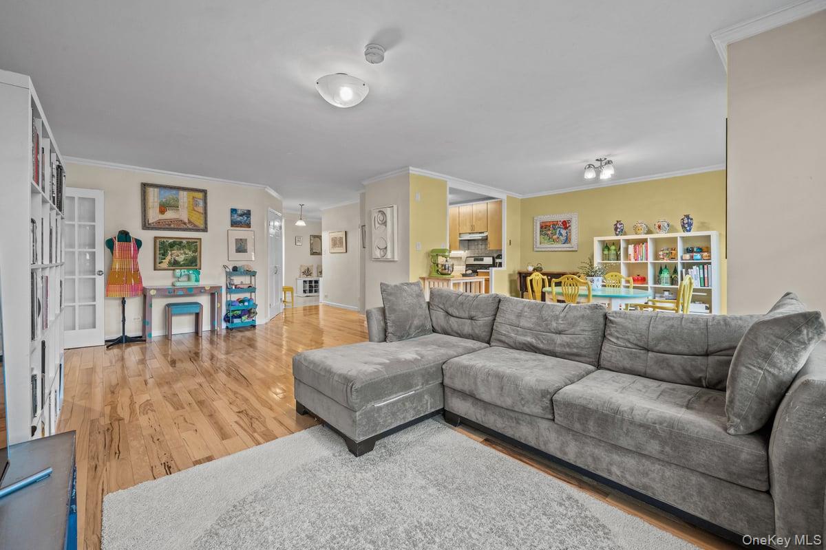 #10 photo, 2500 Johnson Avenue, ブロンクス区 Bronx , NY 10463