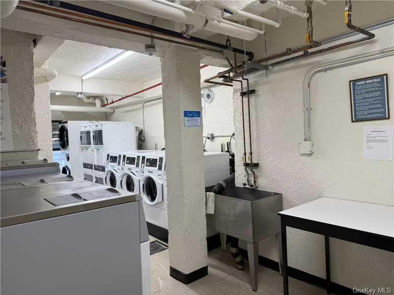 #12 photo, 99-63 66th Avenue, クイーンズ区 Rego Park , NY 11374