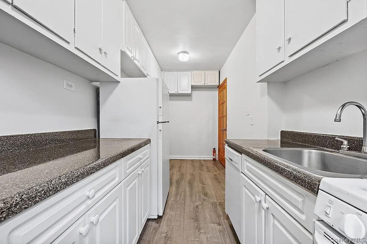 #5 photo, 99-63 66th Avenue, クイーンズ区 Rego Park , NY 11374