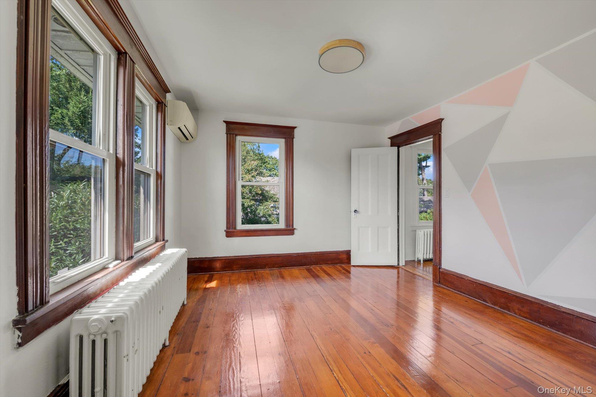 #16 photo, 182 Berry Hill Road, Syosset , NY 11791