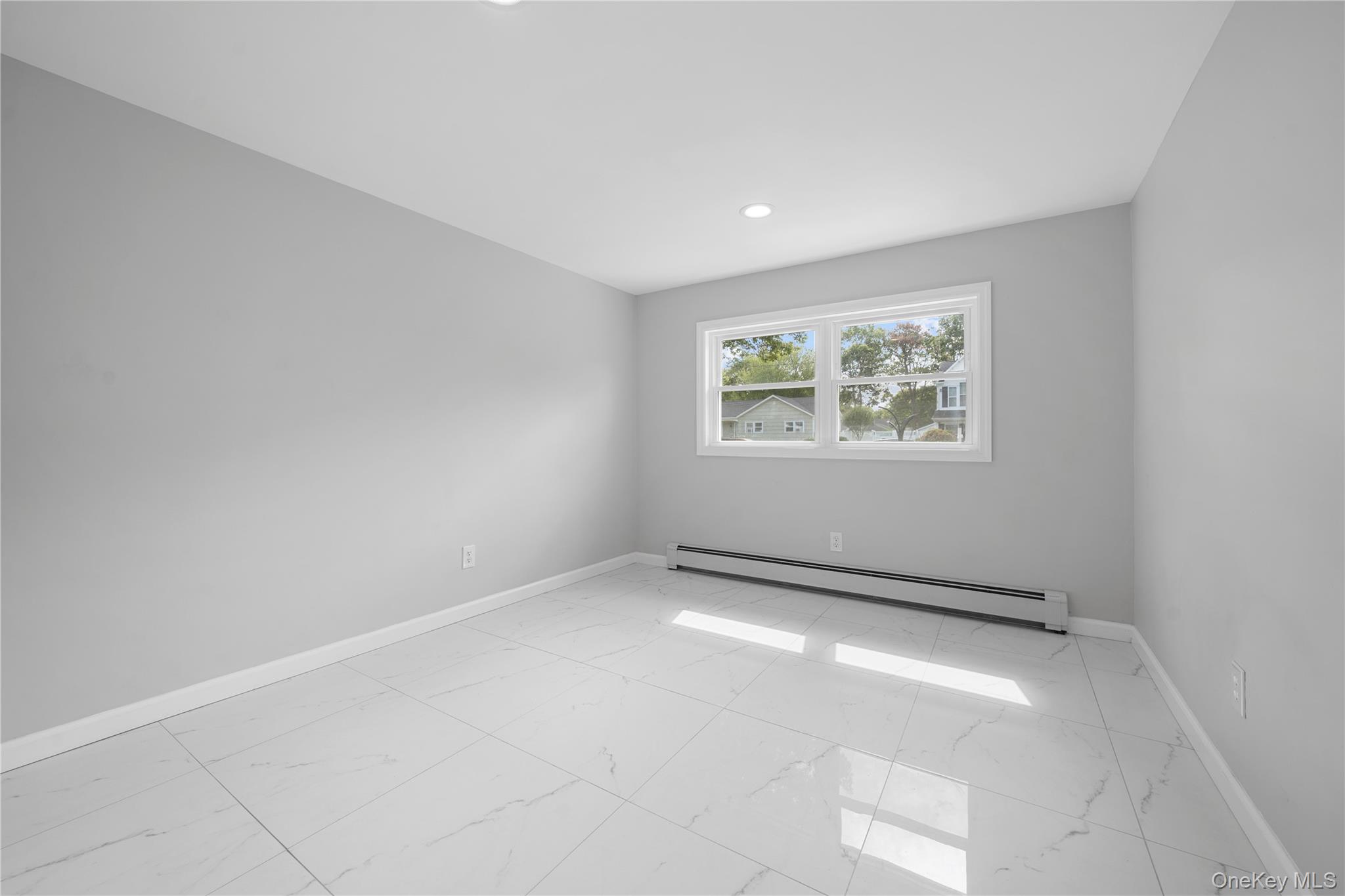 #19 photo, 43 Chanel Drive, Shirley , NY 11967