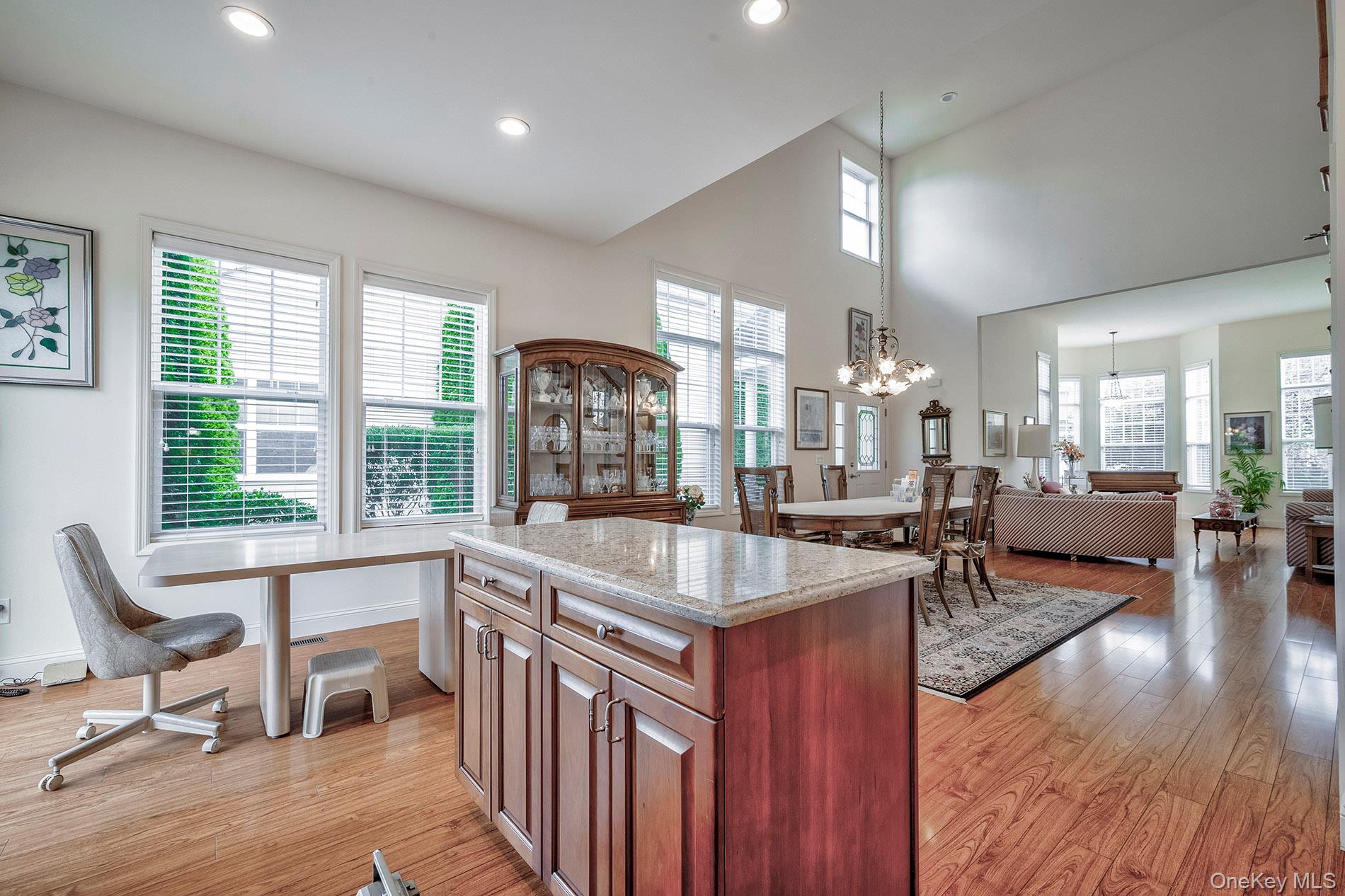 #18 photo, 60 Pacific Dunes Court, サフォーク郡 Medford , NY 11763