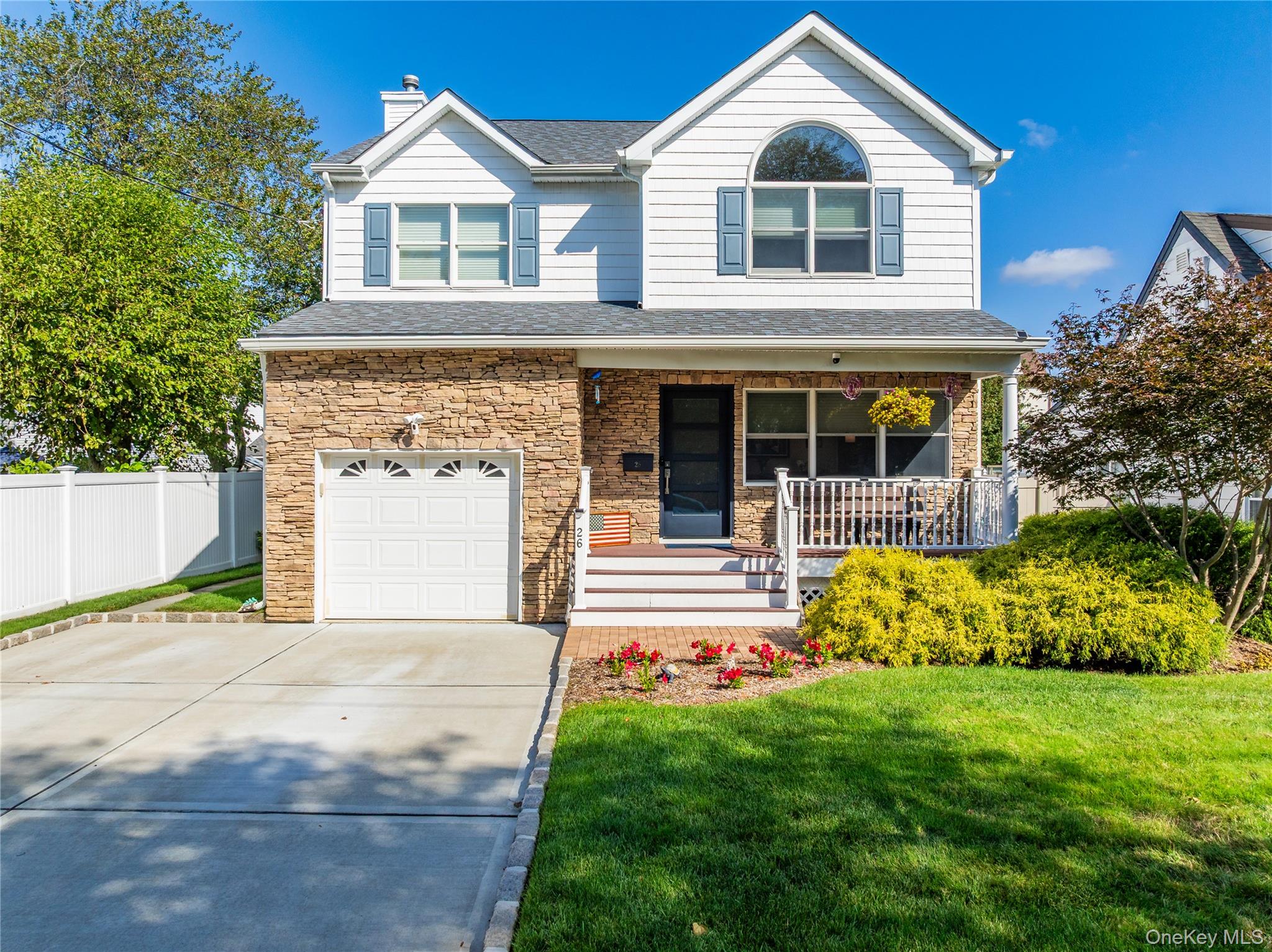 #1 photo, 26 Kearney Avenue, नासाउ काउंटी Bethpage , NY 11714