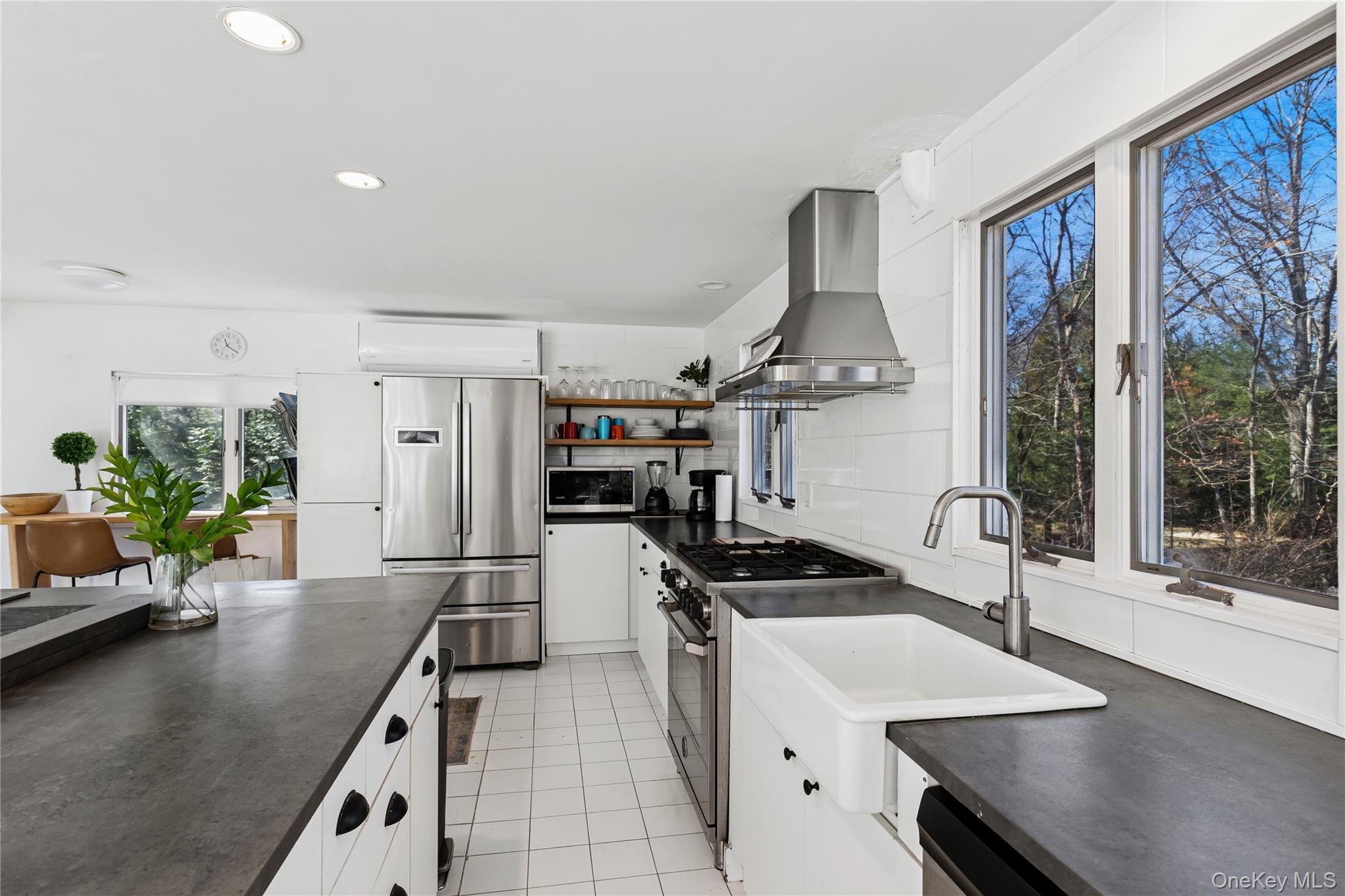 #13 photo, 997 Springs Fireplace Road, サフォーク郡 East Hampton , NY 11937